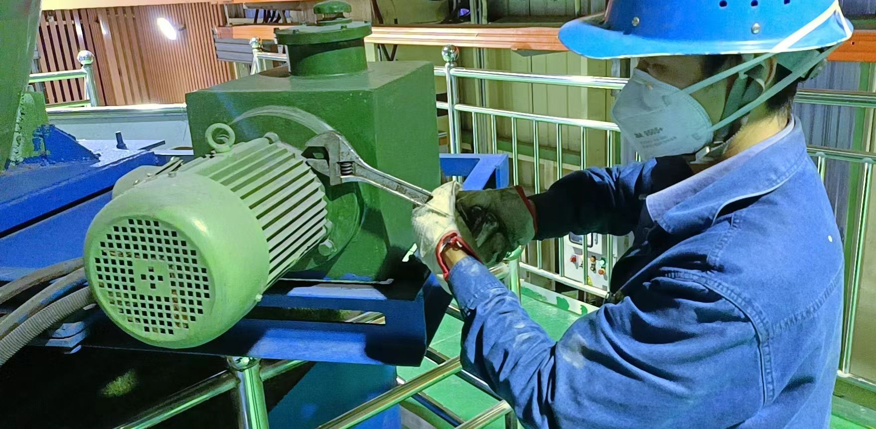 退伍不褪色,岗位见本色——记配料车间退伍军人李焕章 退伍不褪色,岗位见本色——记配料车间退伍军人李焕章