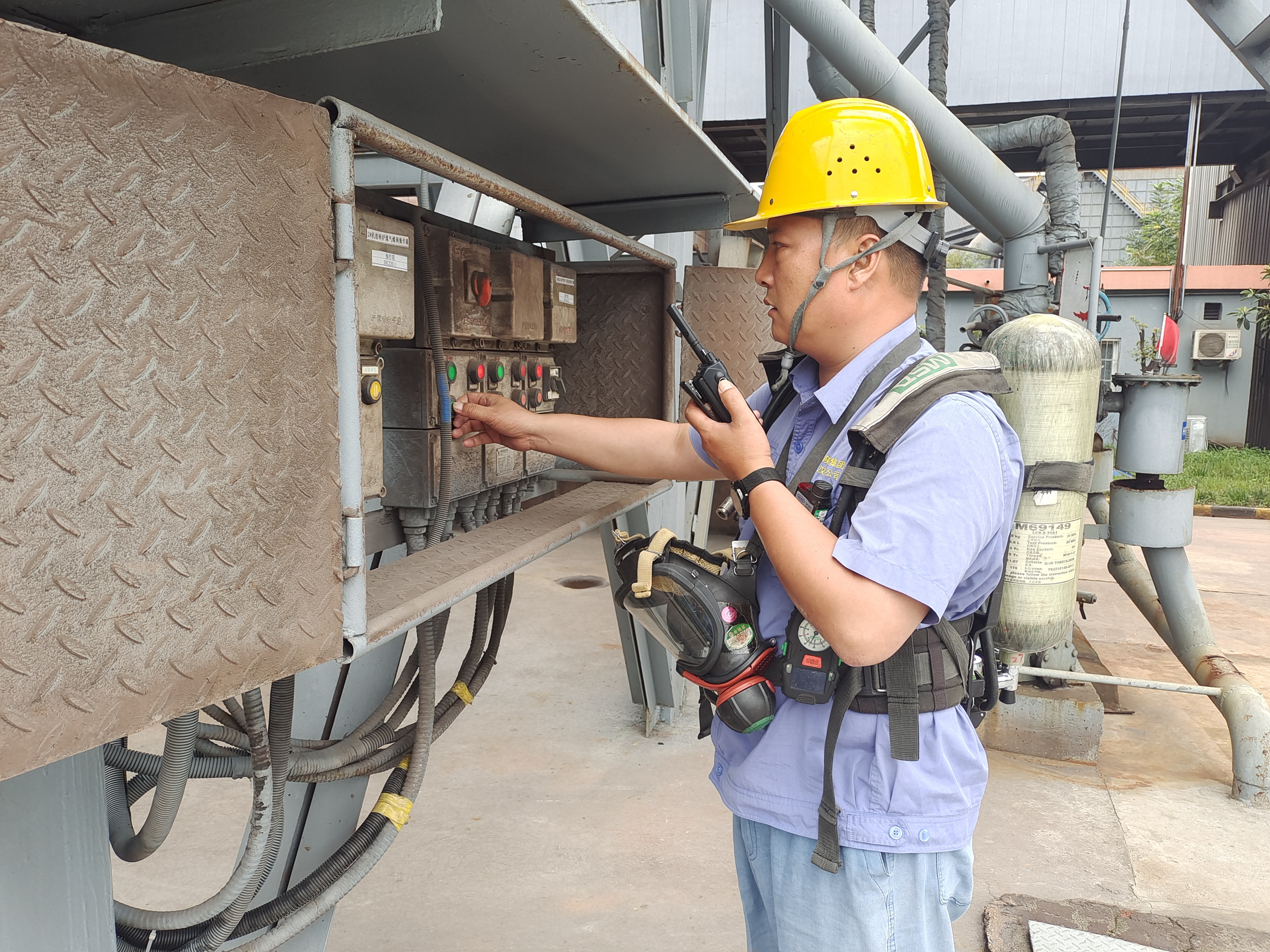 脱下军装,我只不过换了“战场” 脱下军装,我只不过换了“战场”