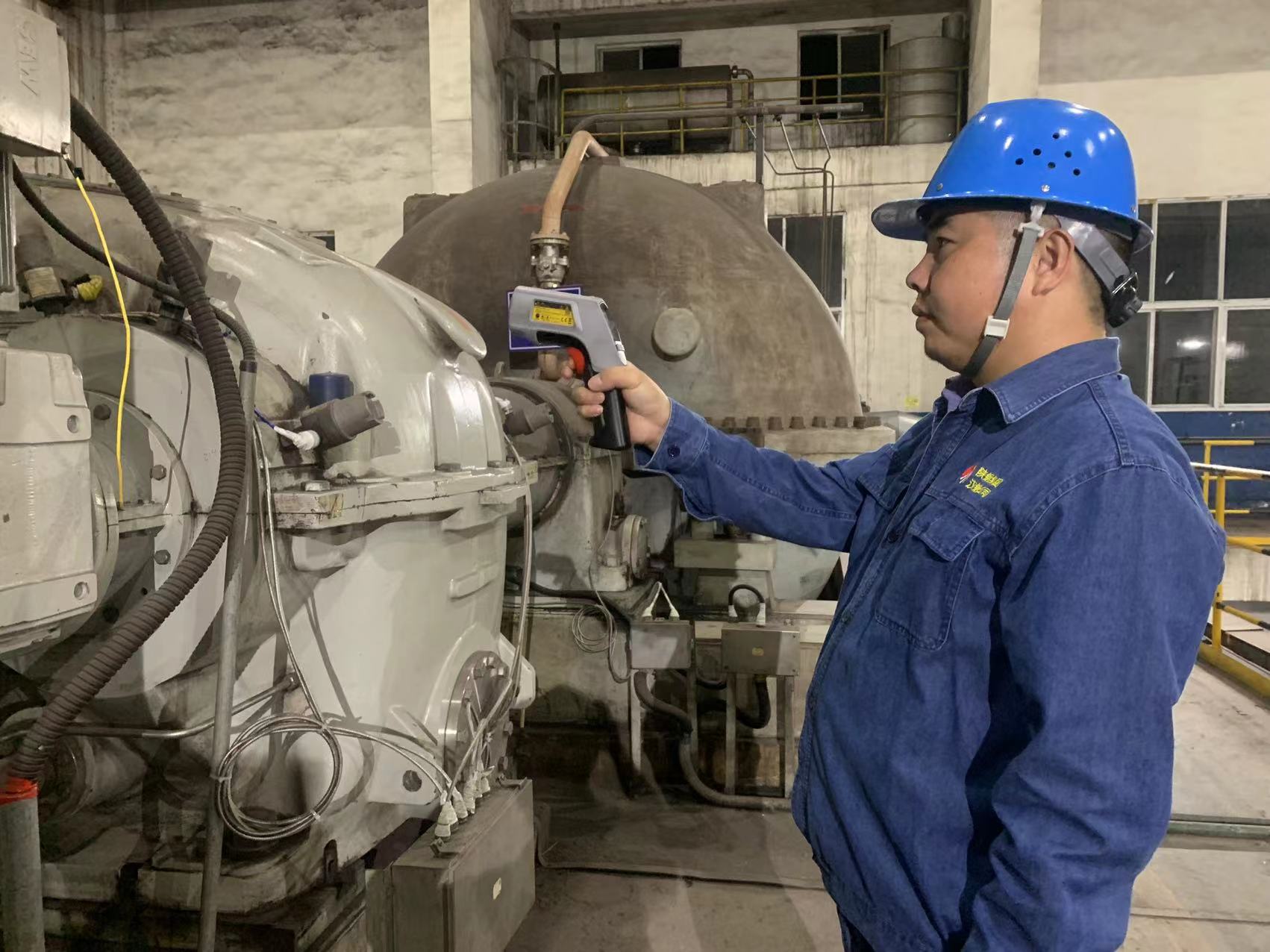 永不褪色的“橄榄绿” 永不褪色的“橄榄绿”