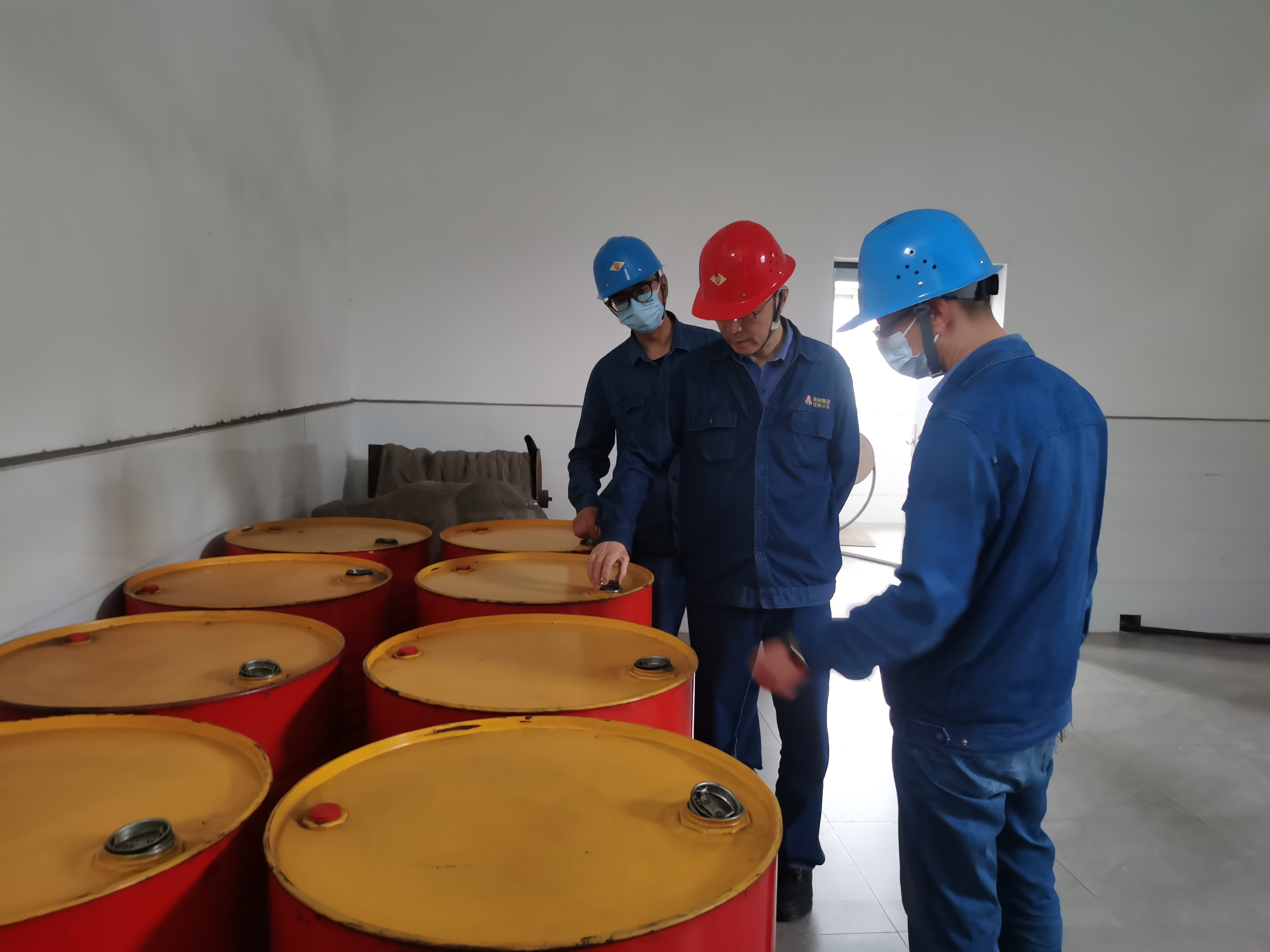 精打“铁算盘”催开“效益花”