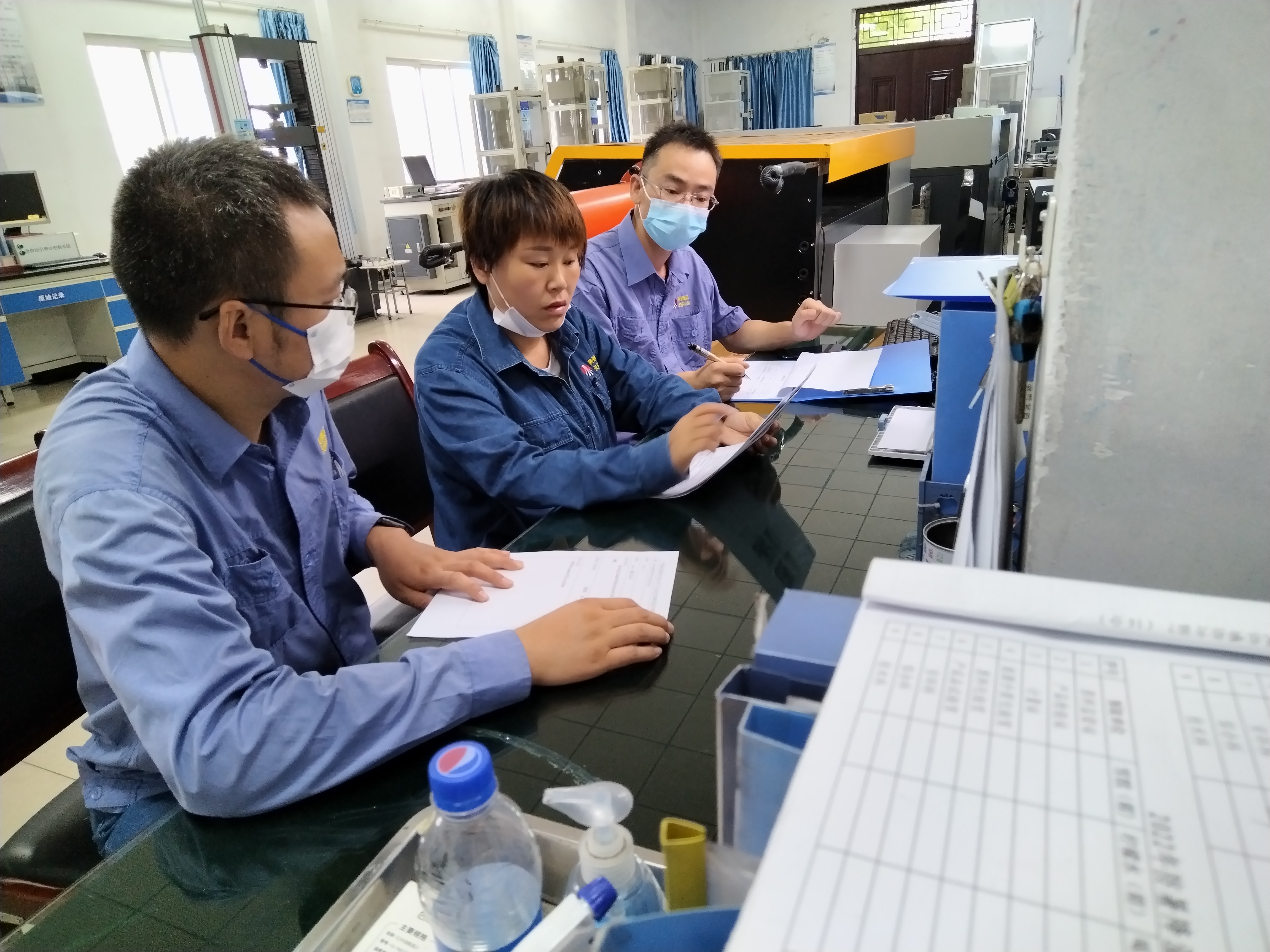 他们,是计量线上的安全“接力”人 他们,是计量线上的安全“接力”人