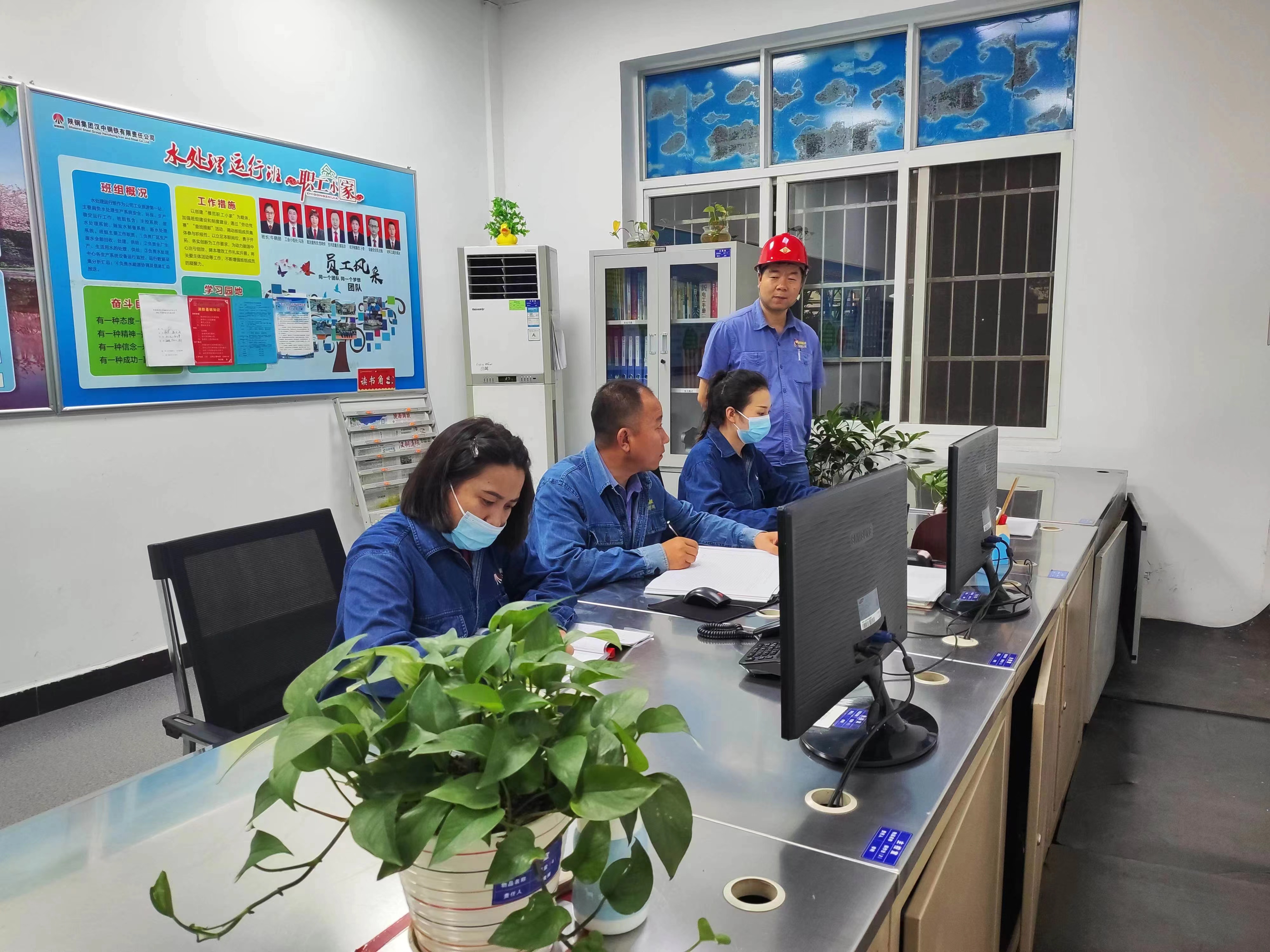 “清”风化雨 “廉”花盛开 “清”风化雨 “廉”花盛开