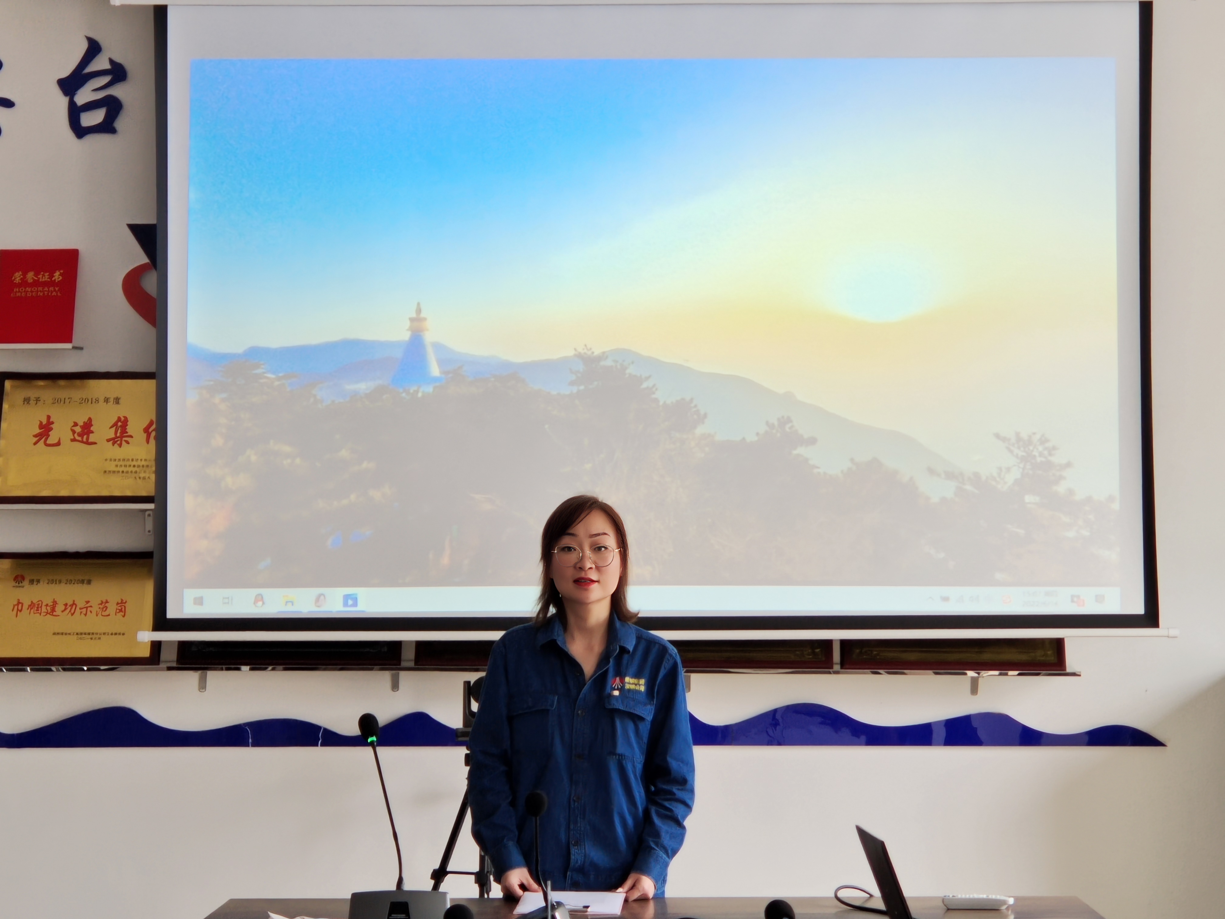 馥郁书香浸钢城！设备管理中心创建职工读书角