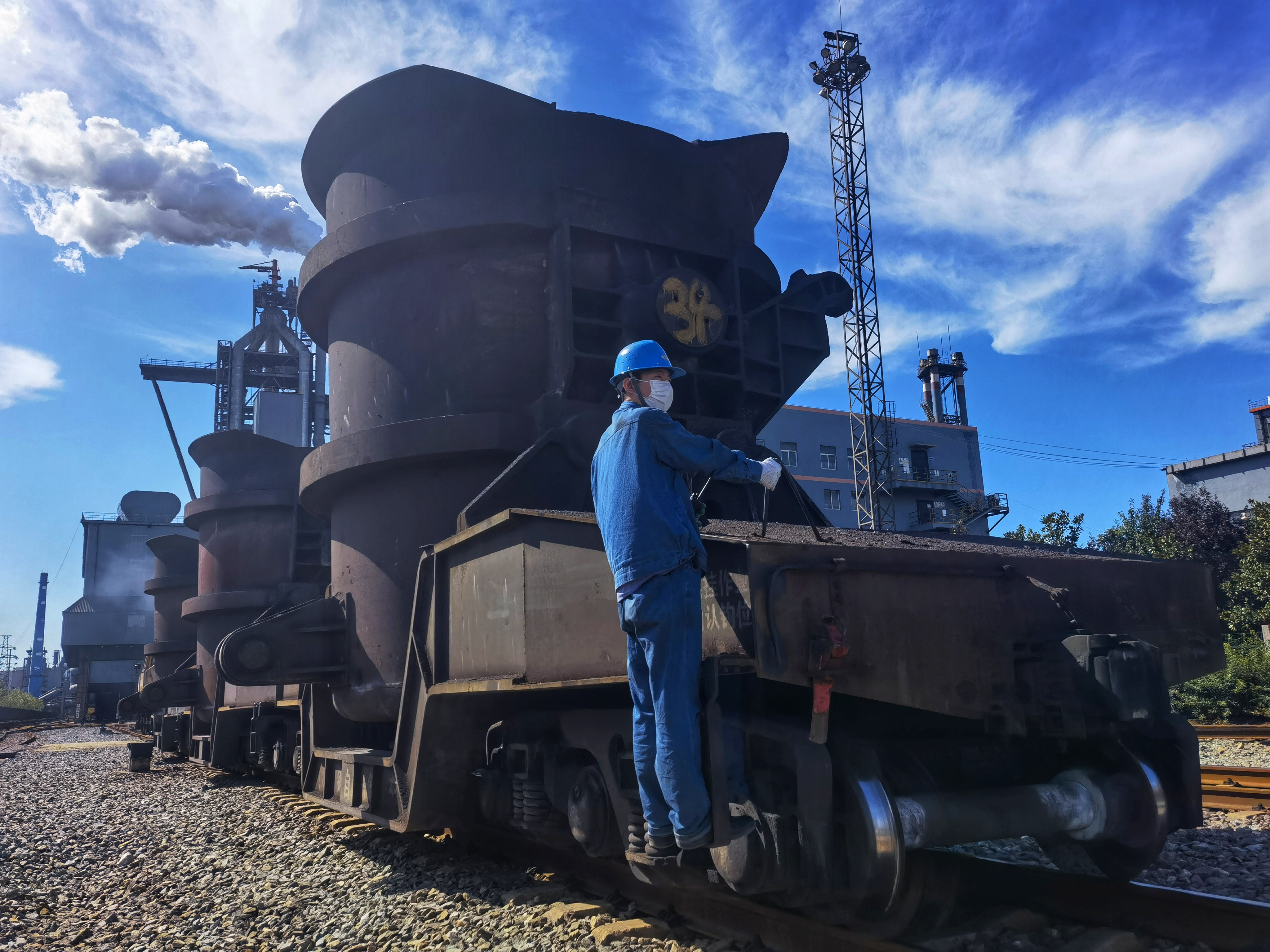 战高温，他们燃起“炎值”担当！