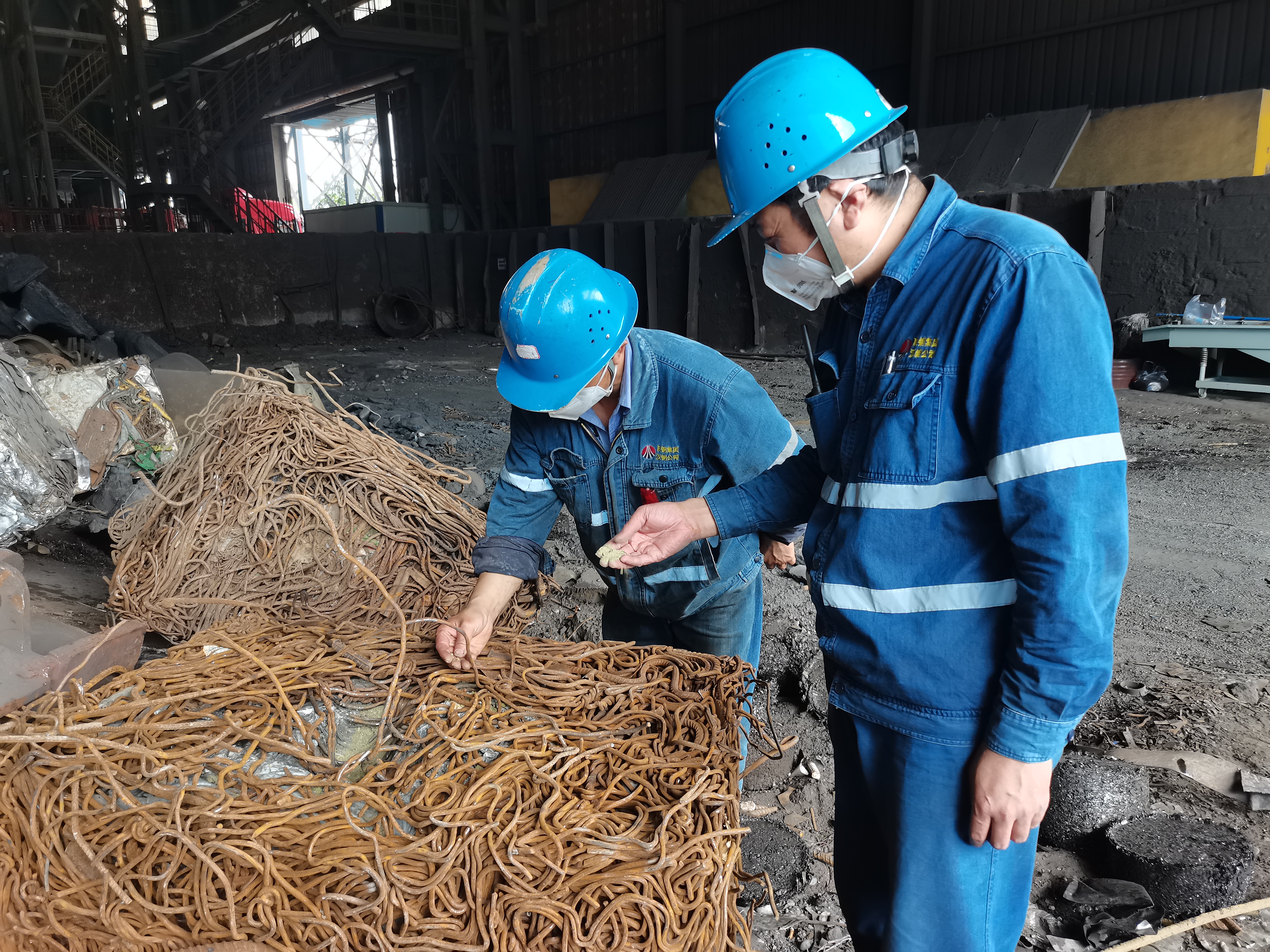 降本增效，他们有“料”可挖