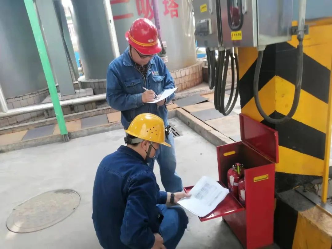 党建引领聚合力  携手共建促生产