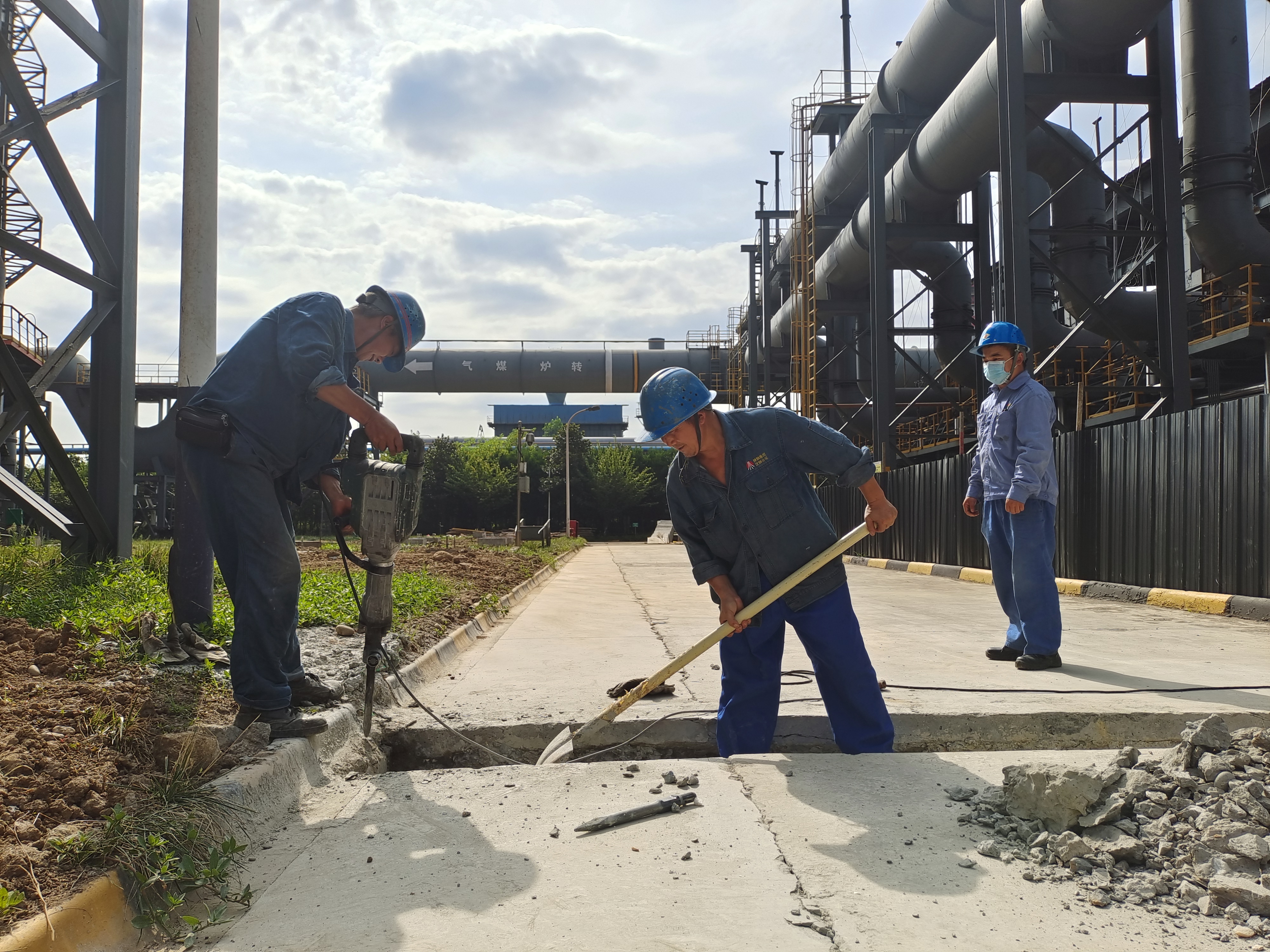 绷紧“廉政弦” 远离“高压线”