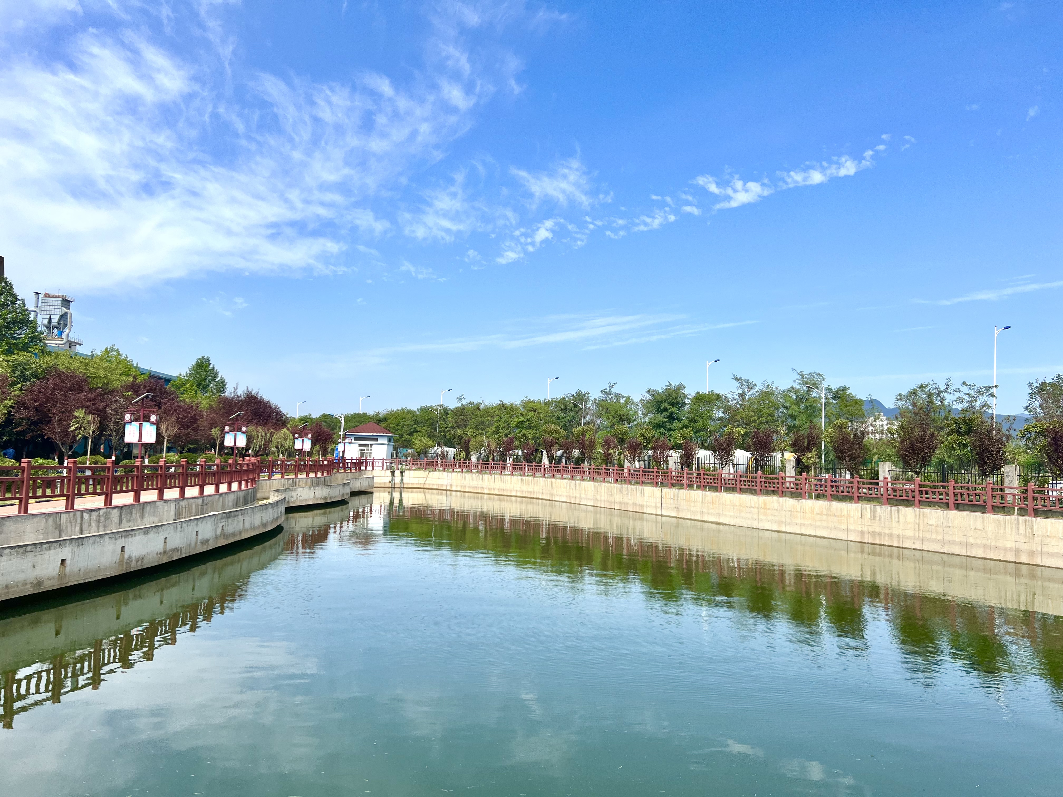 筑牢绿色屏障,这里正绿起来、美起来 筑牢绿色屏障,这里正绿起来、美起来