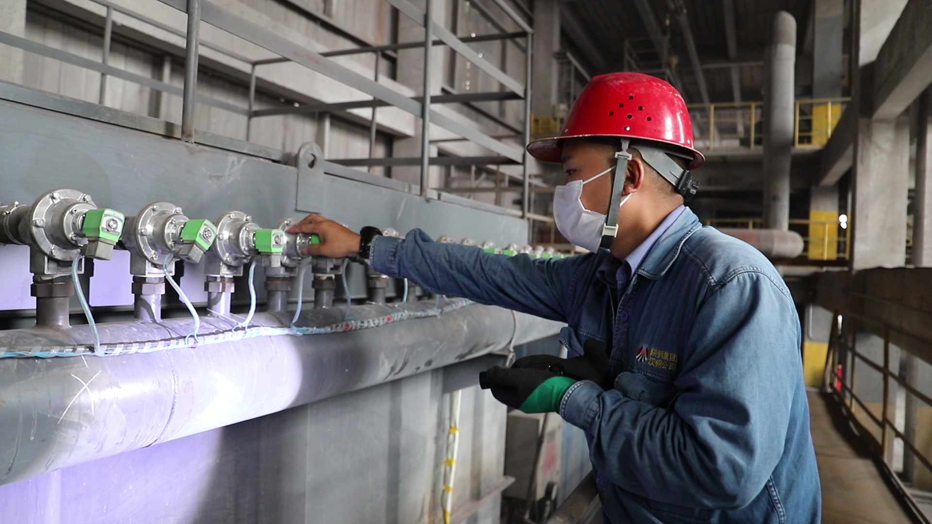 从一通电话开始…… 从一通电话开始……