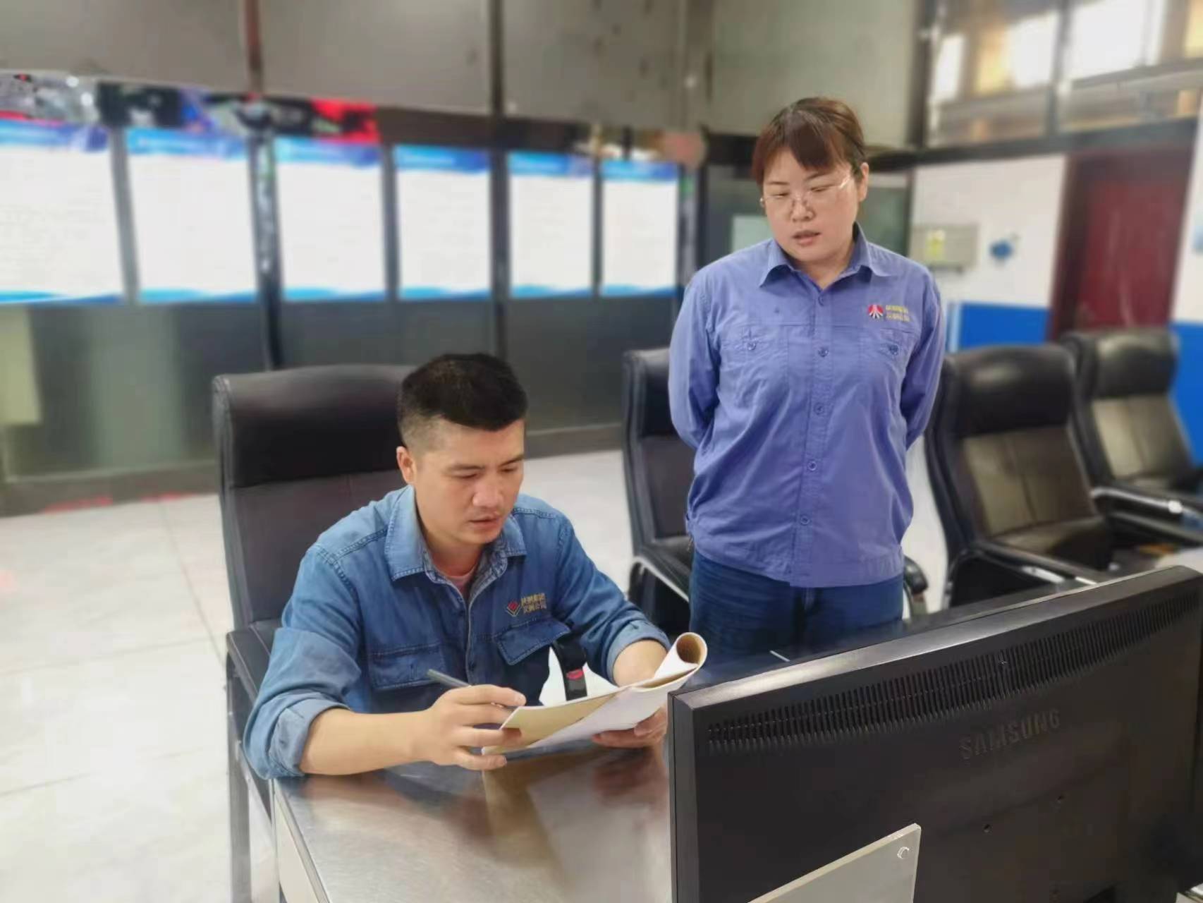 为青春色彩烙上“质量”足迹 为青春色彩烙上“质量”足迹