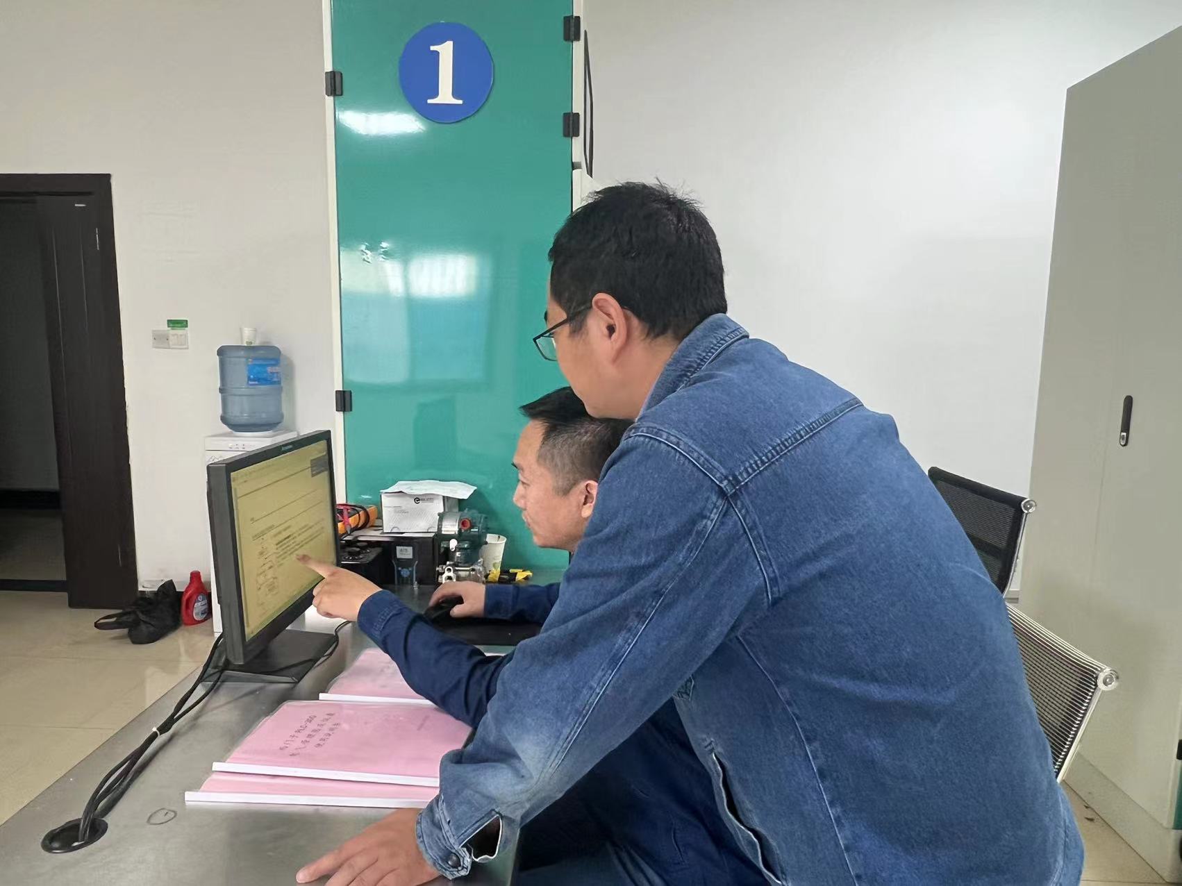 “廉、法、能”齐用力，锻造作风过硬测量设备队伍