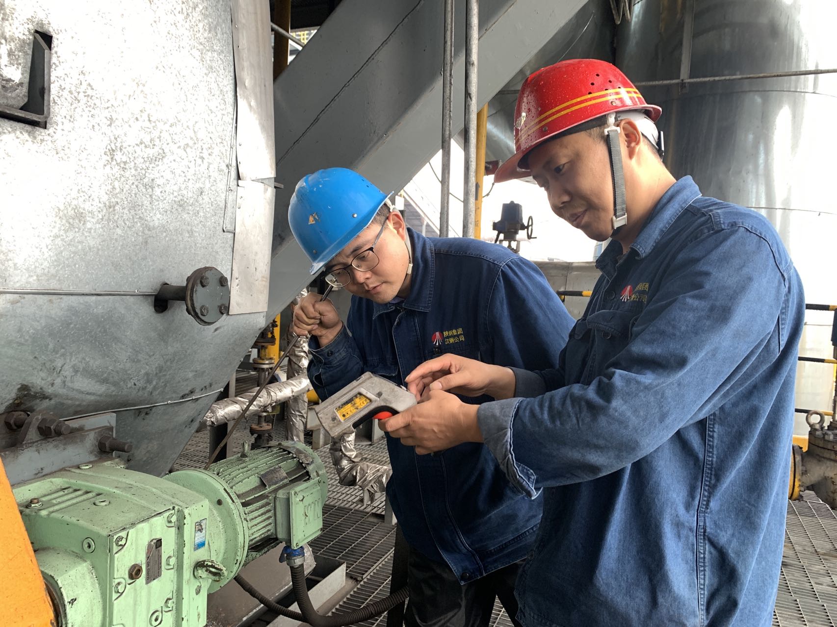 解难“消防员” 专给难题“浇冷水” 解难“消防员” 专给难题“浇冷水”