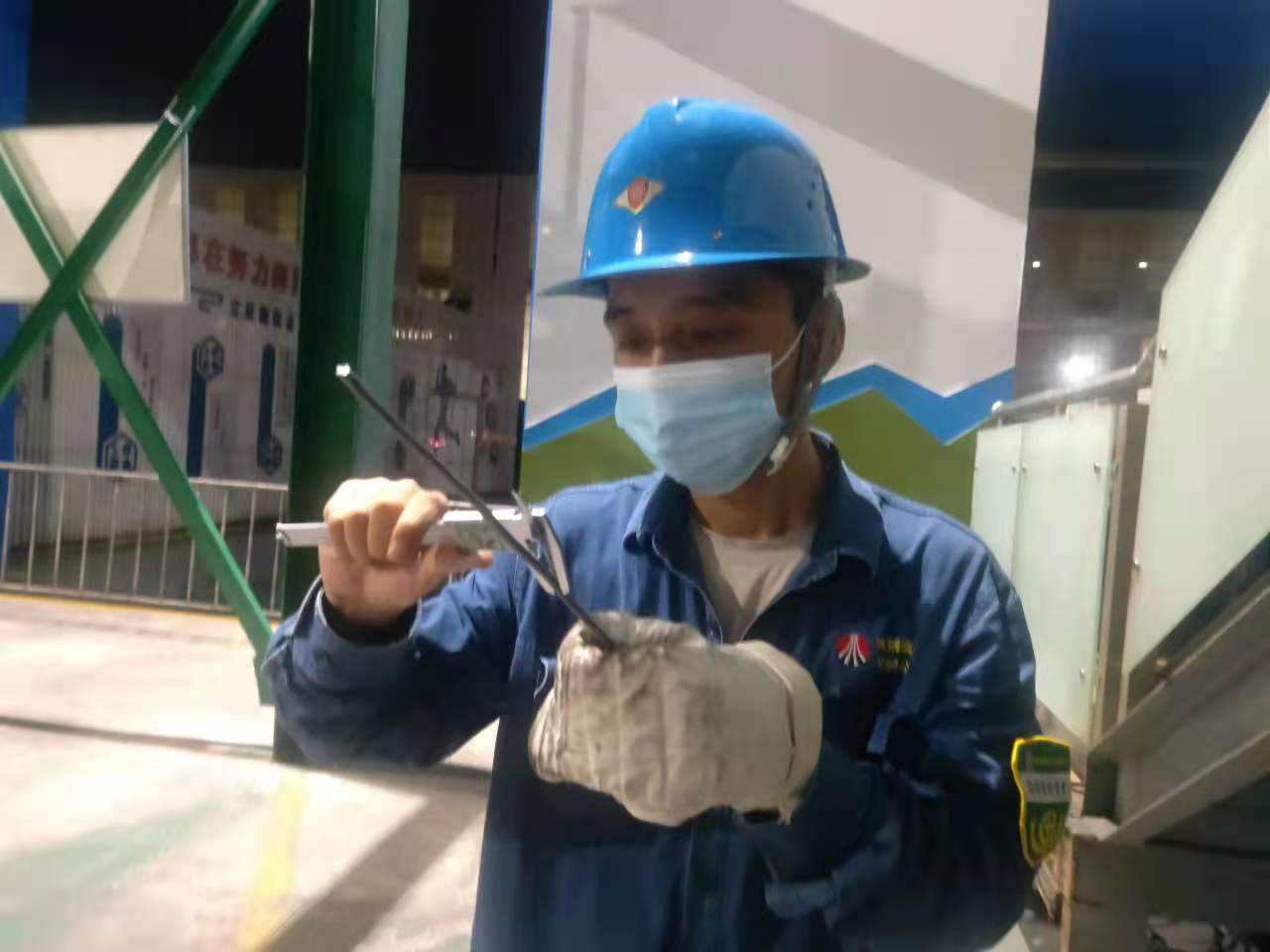 班长“老黑”操不完心的一天