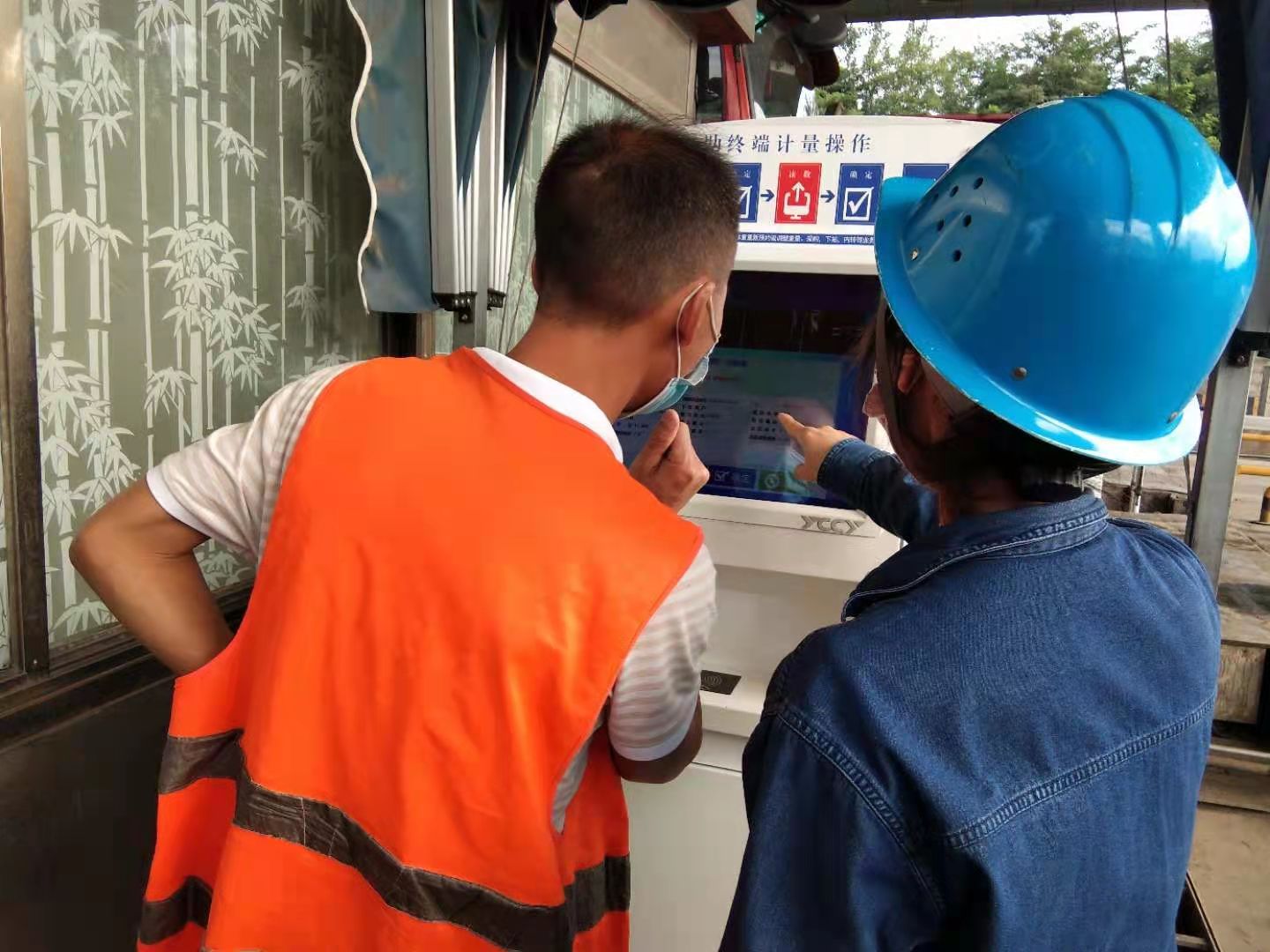 强化＂加法运算＂，扮靓品牌形象