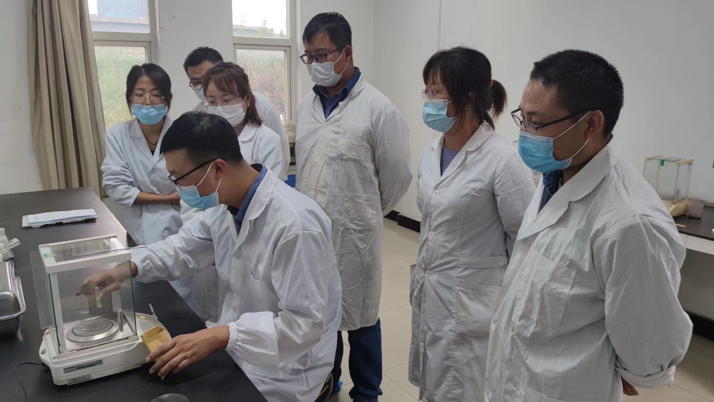 靶向发力抓落实，构建作风新常态