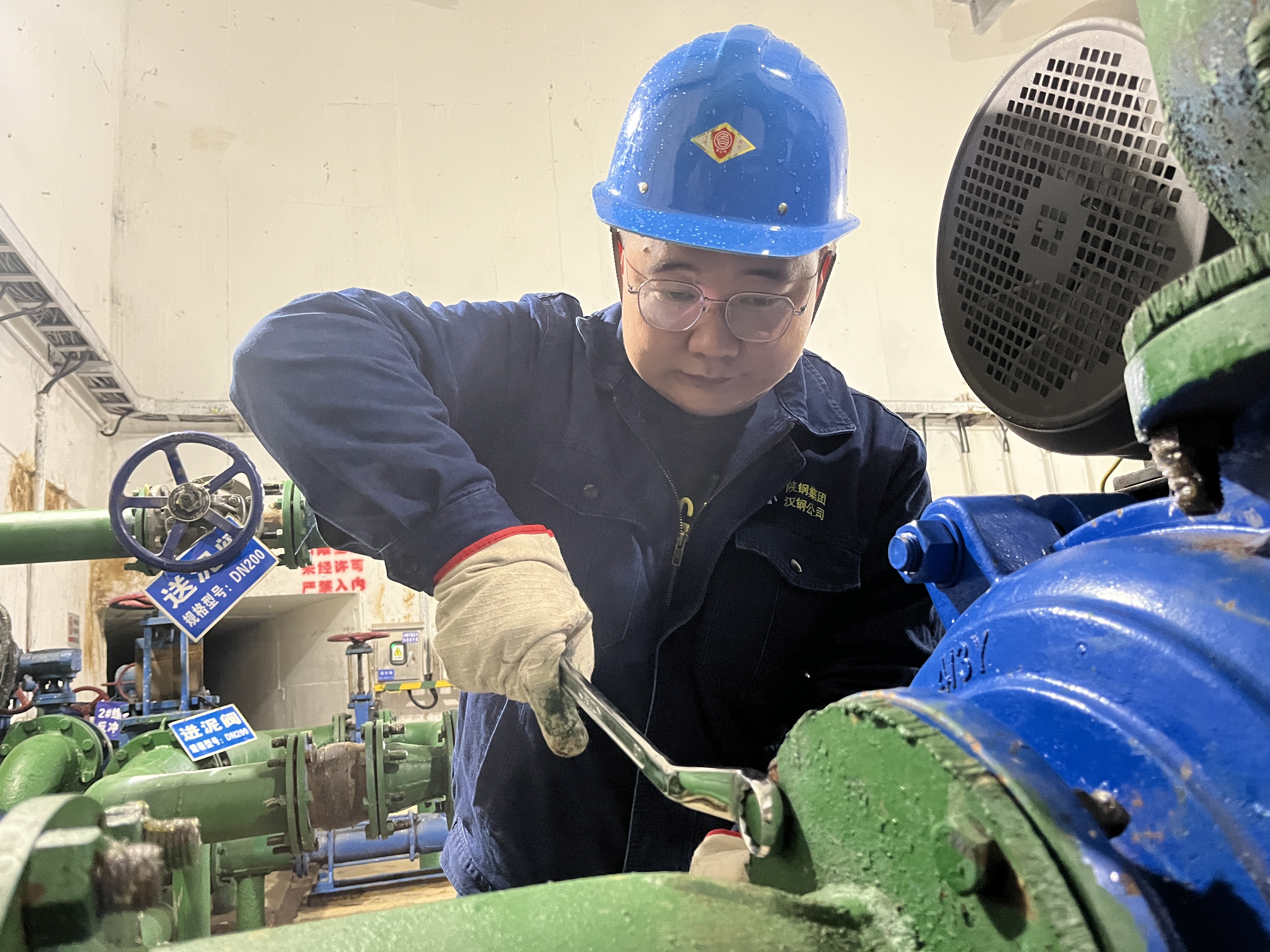 他们在降本增效的赛道上努力奔跑! 他们在降本增效的赛道上努力奔跑!