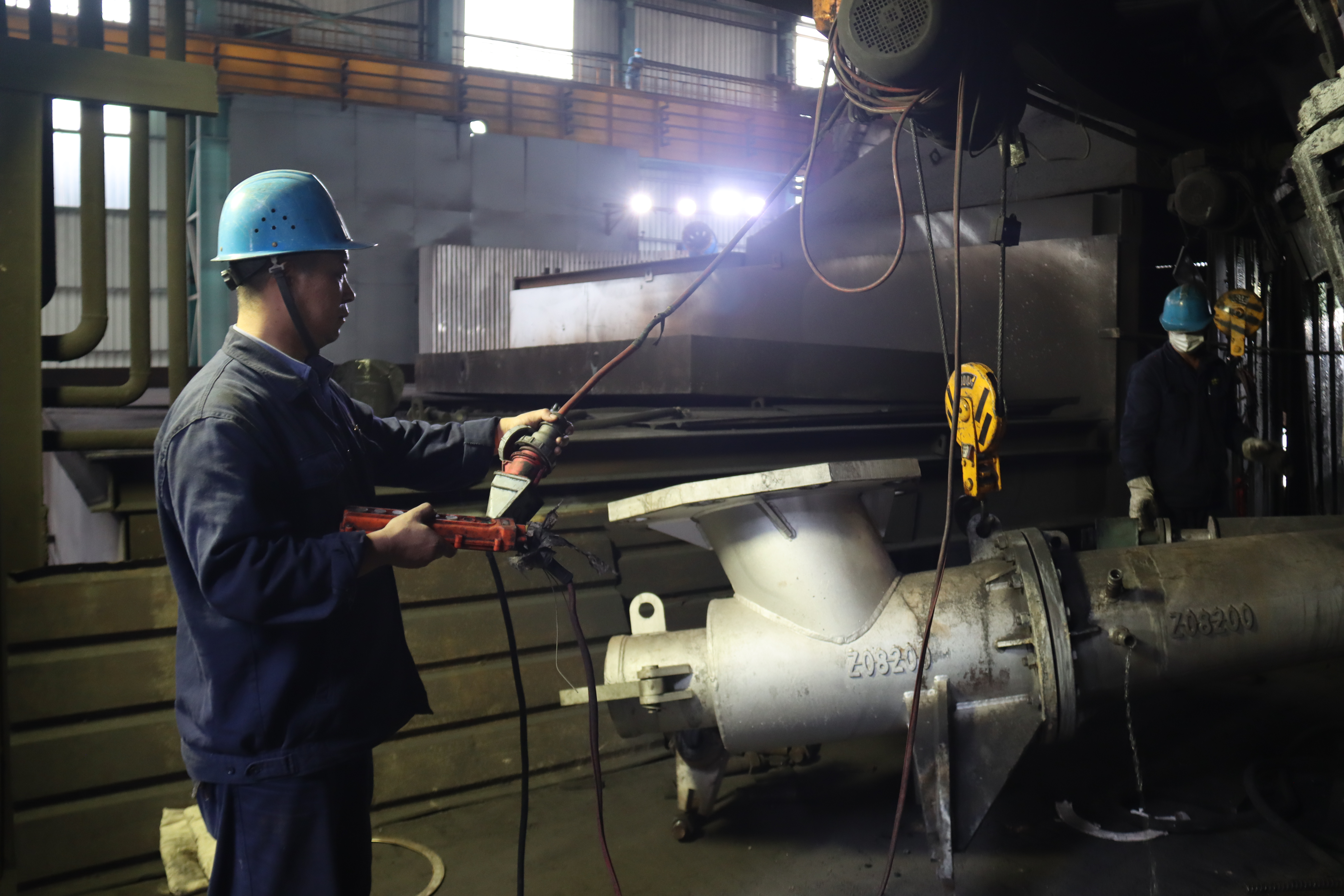 创新思路，干出实效，争做降本增效排头兵