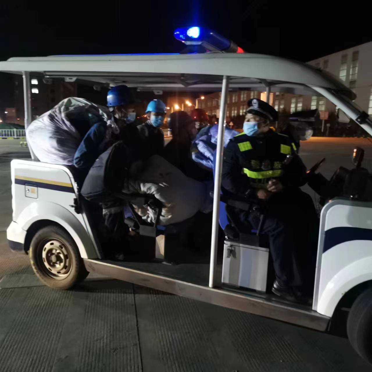 钢城战“疫”的那些时刻……