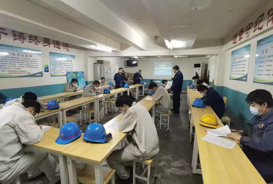 “三提举措”激活党员先锋“红色力量”