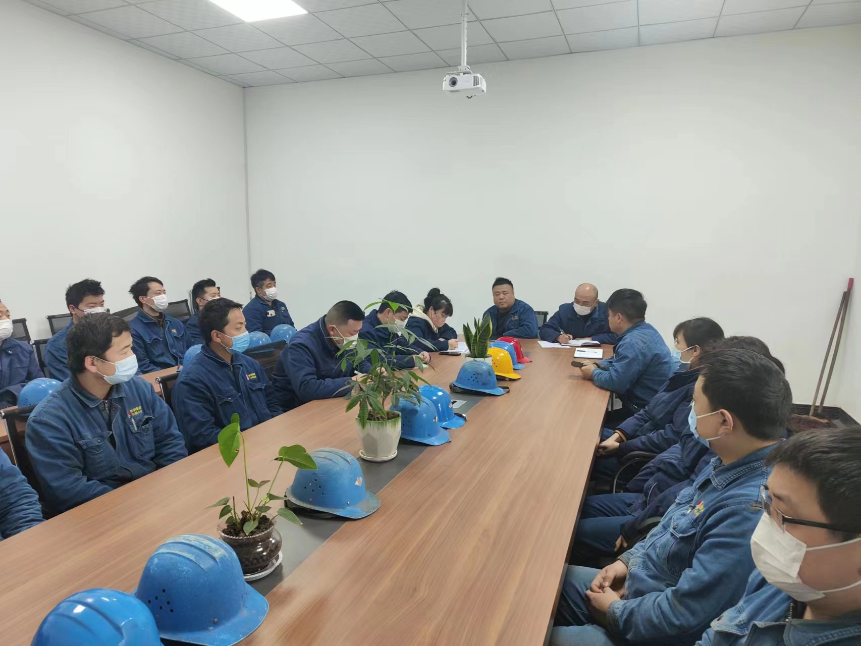 管理“瘦身”  为班组赋能