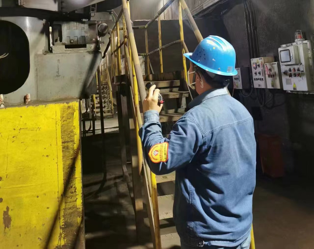 从“热得快”到“热得更快”