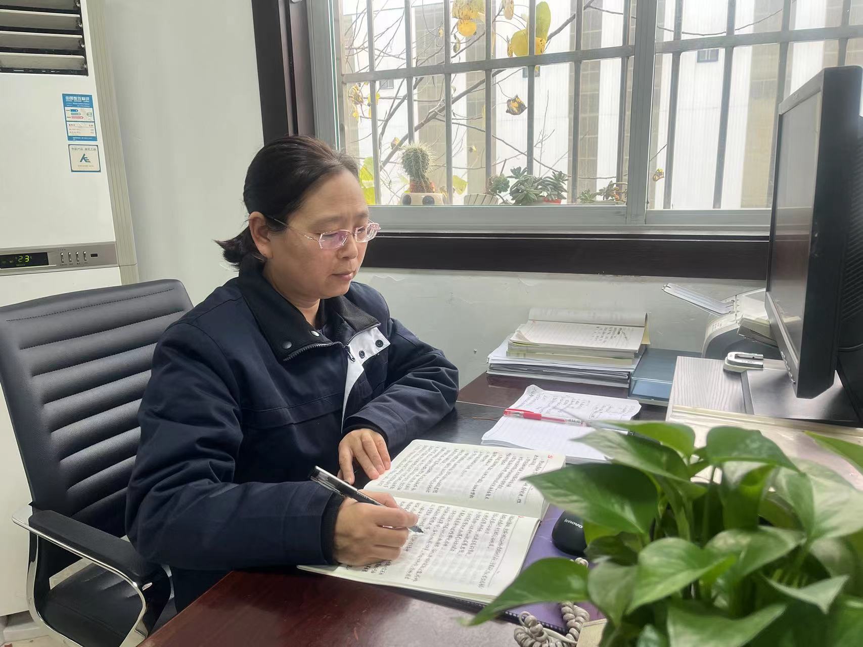 永葆初心 奋勇前行 为企业改革发展添力赋能--学习陕钢集团党委书记、董事长杨海峰来汉钢公司宣讲党的二十大精神时的讲话有感 永葆初心 奋勇前行 为企业改革发展添力赋能--学习陕钢集团党委书记、董事长杨海峰来汉钢公司宣讲党的二十大精神时的讲话有感