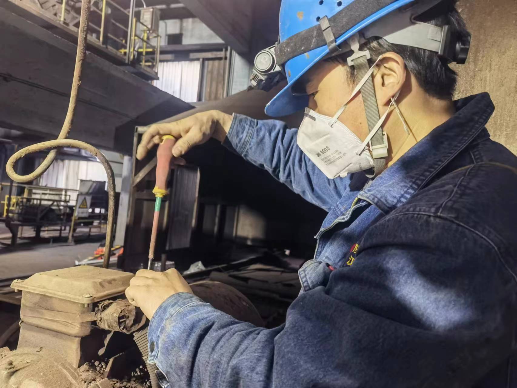 “解牛”还需“庖丁”之功 “解牛”还需“庖丁”之功