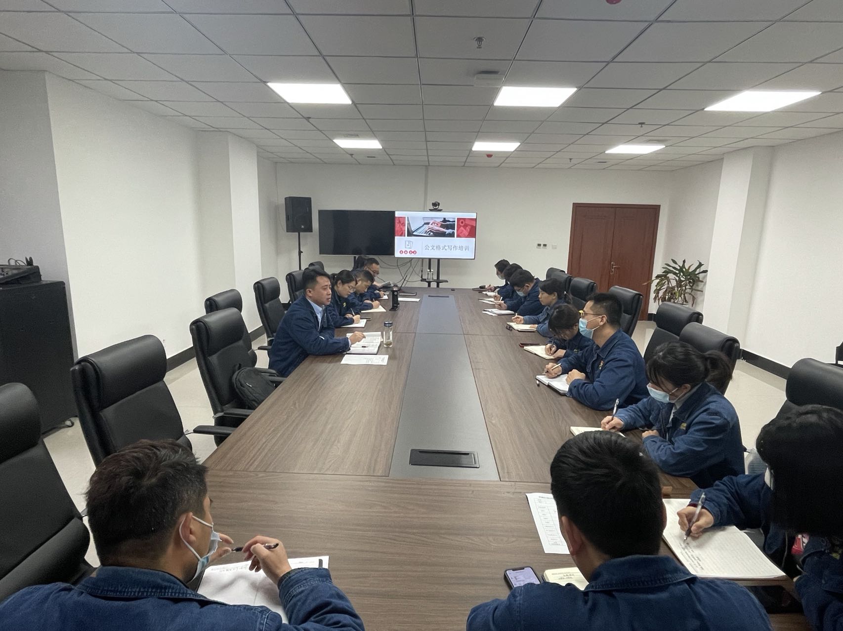 深化全员培训，锻造纪检监察“铁军”