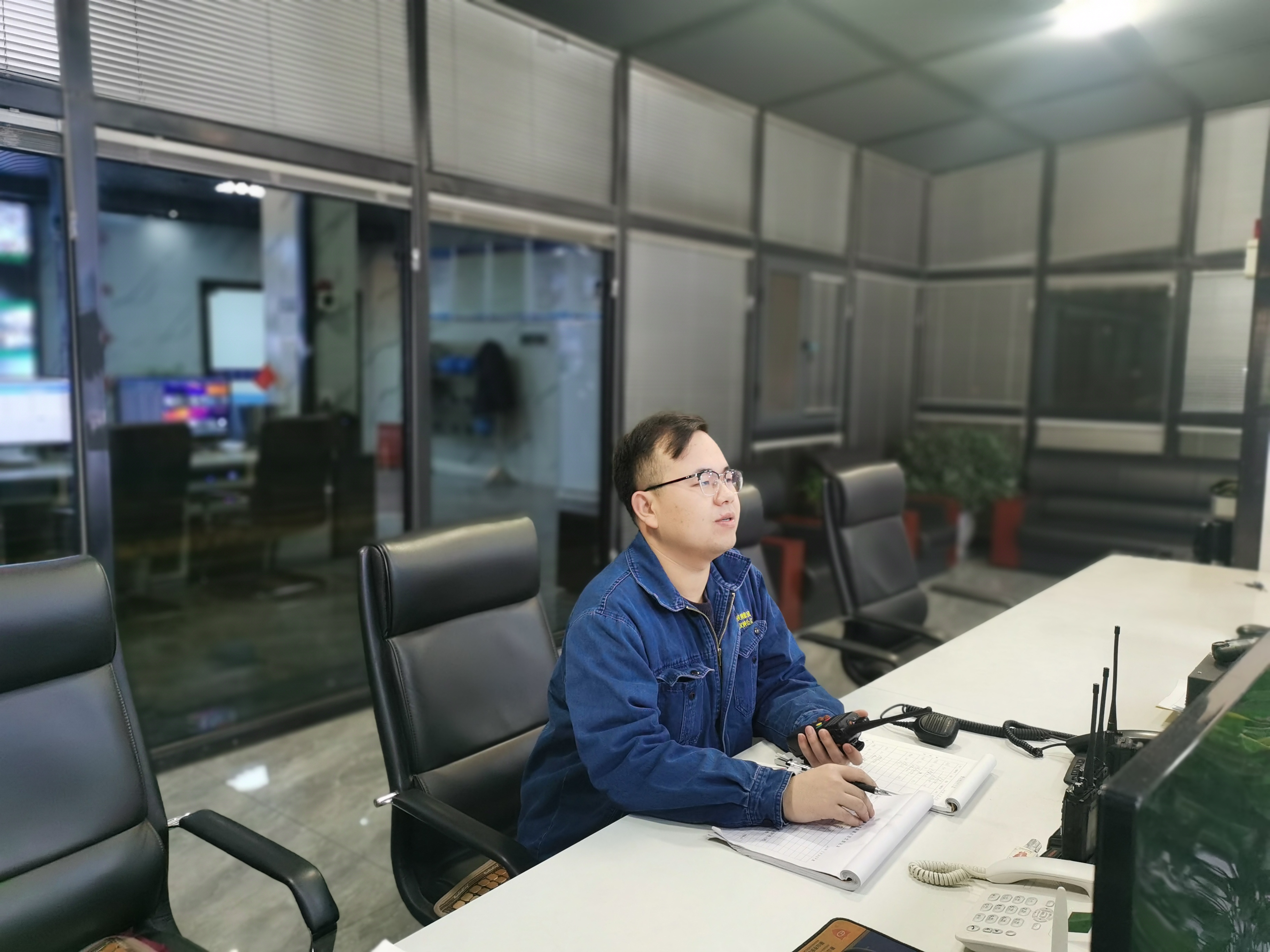 让青春理想的“花蕾”绽放在十里钢城