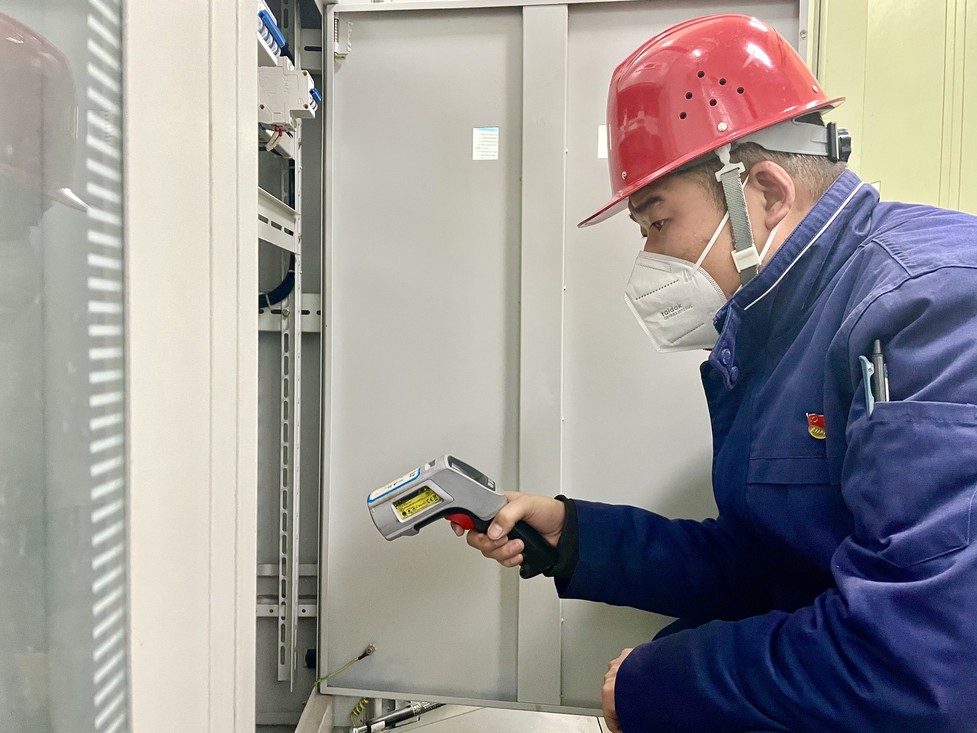 因为有你 坚守与温暖从未缺席