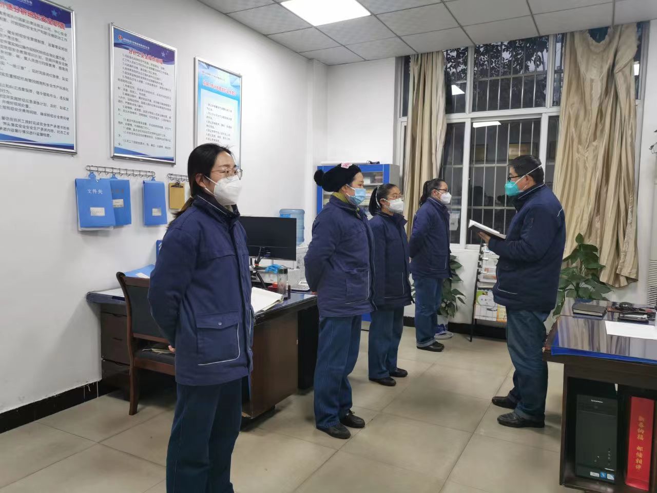 班前会“小阵地”实现安全“大作为”