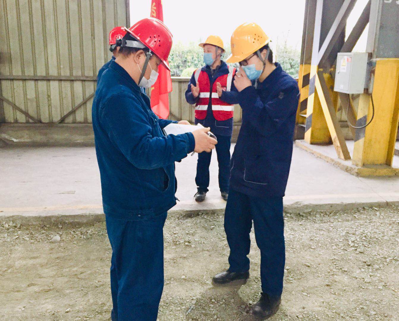 “三重奏”唱响安全生产主旋律