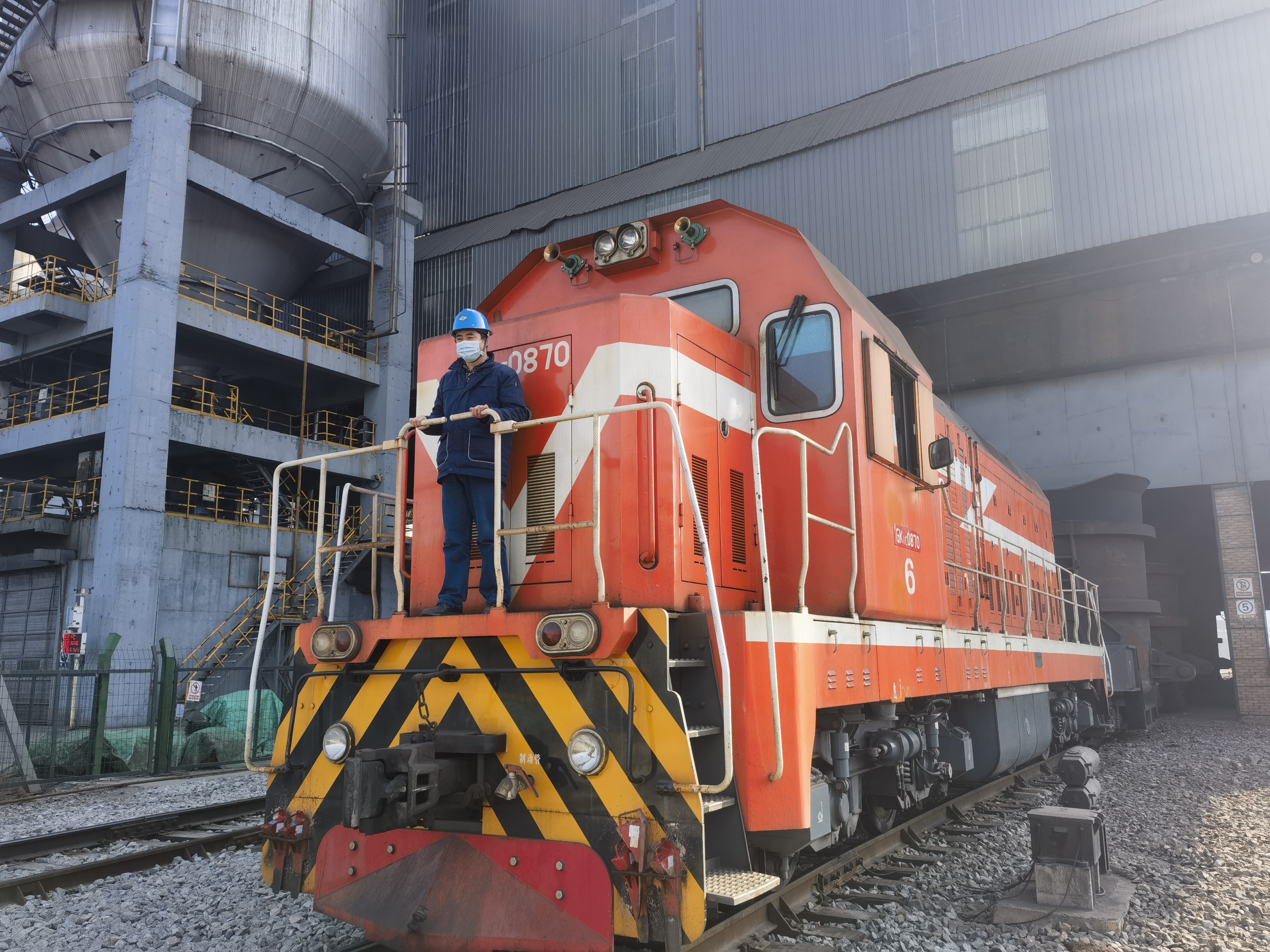 回眸展望，追梦前行