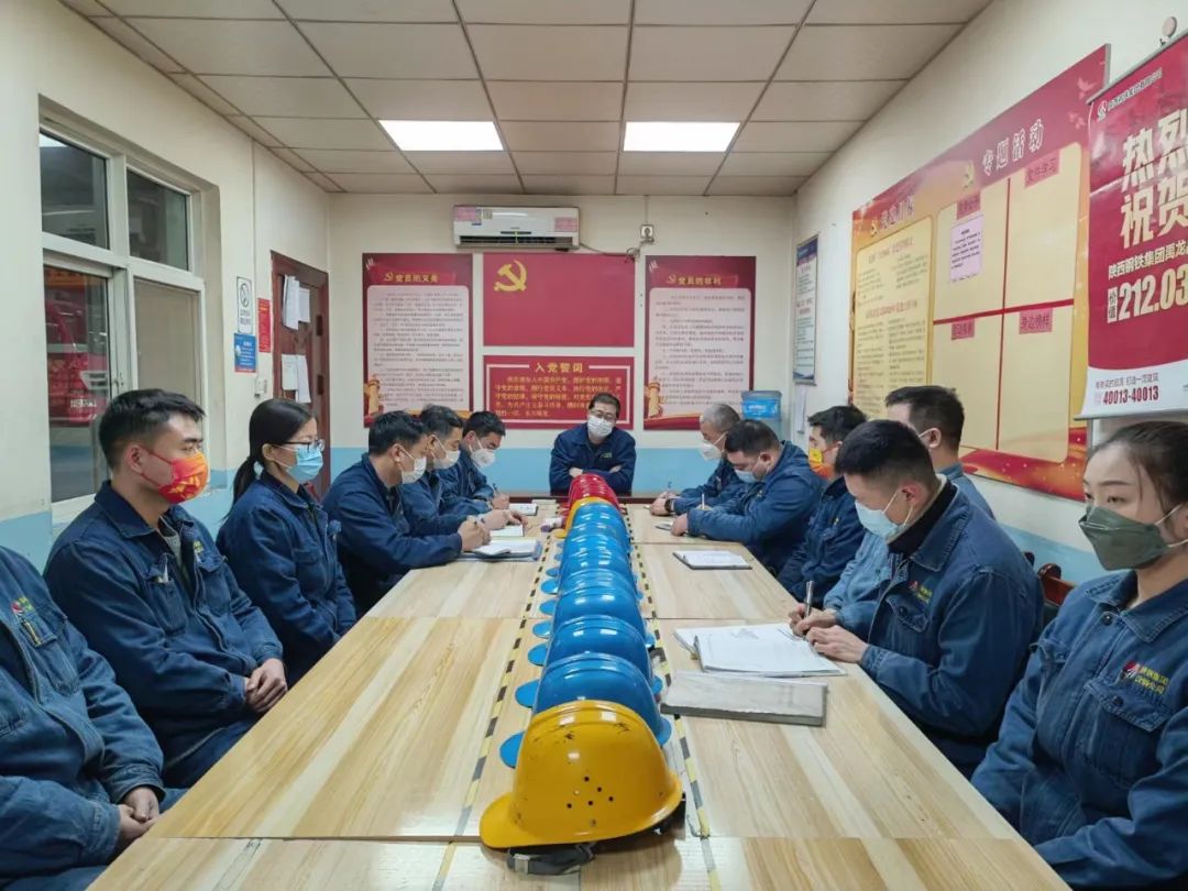 筑牢交通安全“生命线” 撑起职工“保护伞” 筑牢交通安全“生命线” 撑起职工“保护伞”