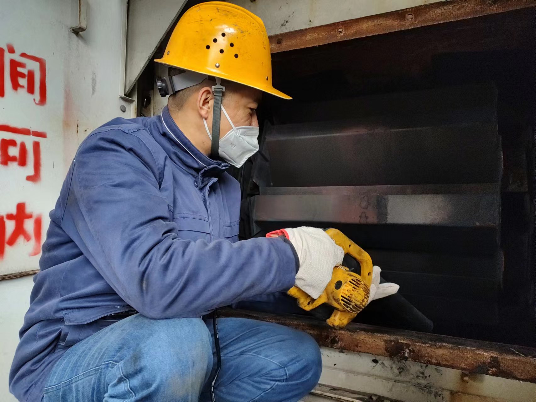 寒冬腊月战检修