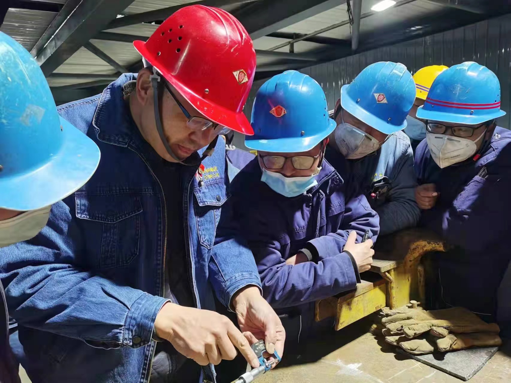 摁下管理“自主”键  激活班组新动能