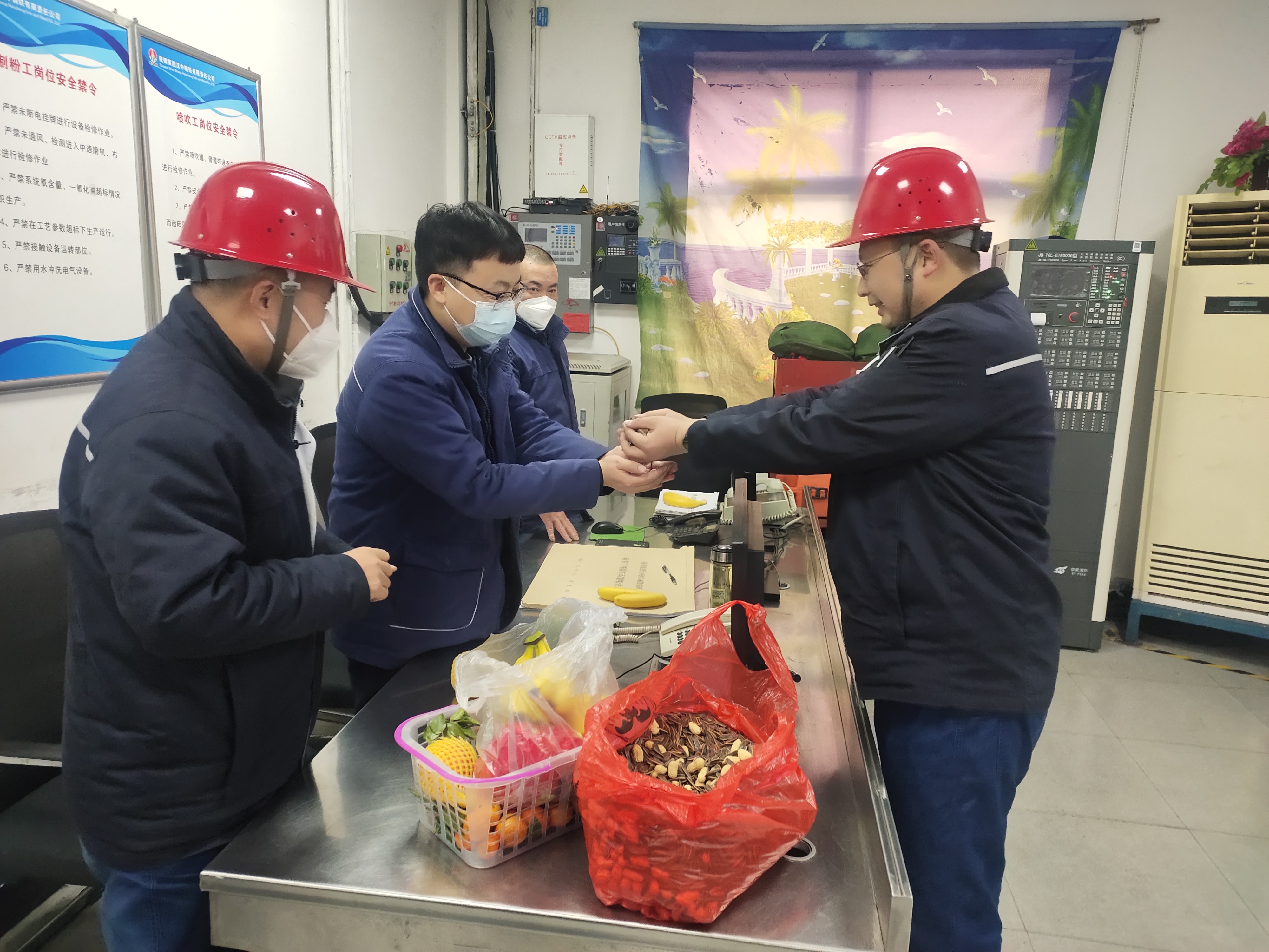 他们用实际行动诠释“最美坚守” 他们用实际行动诠释“最美坚守”