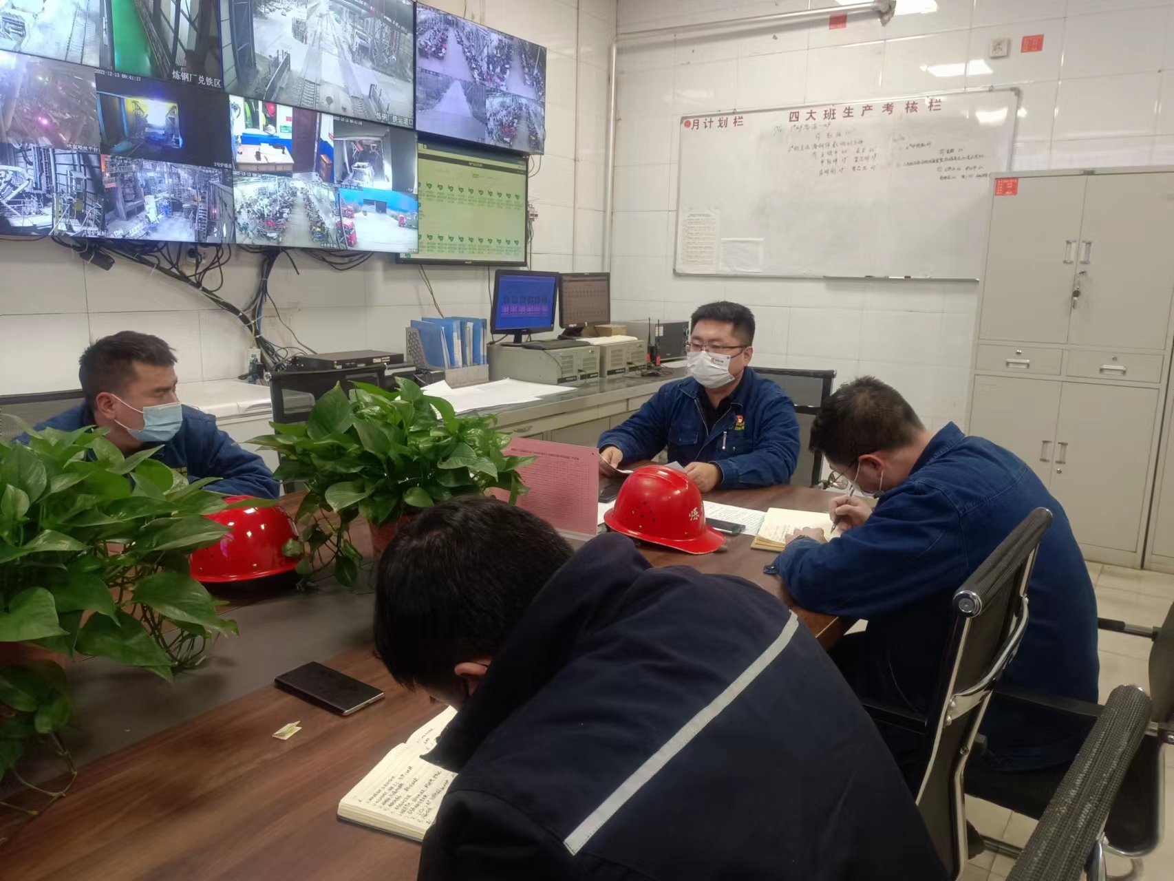 擂响安全战鼓,激活安全管理“神经末梢” 擂响安全战鼓,激活安全管理“神经末梢”