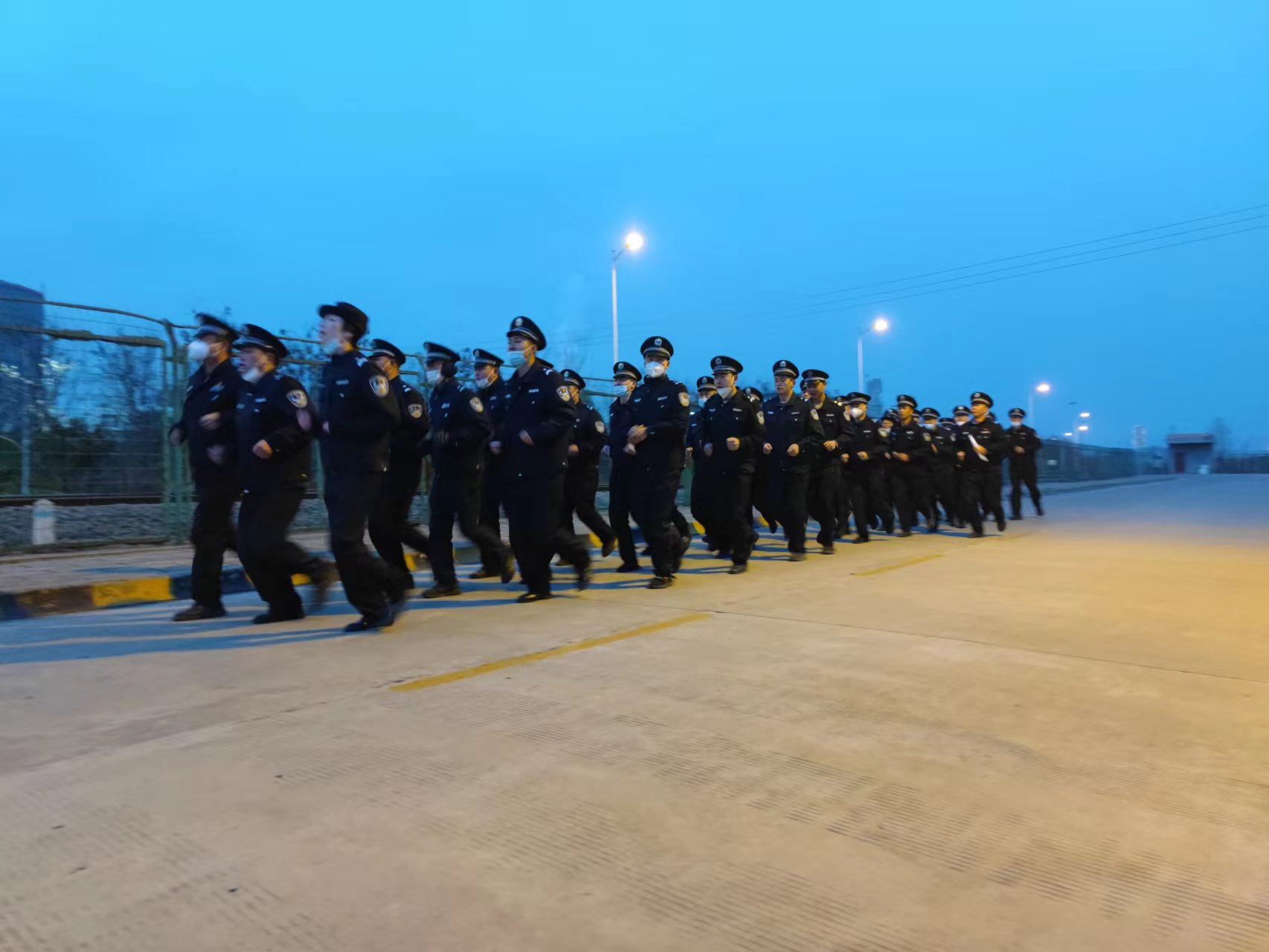 飒！春训练兵强体魄  淬炼铁军蓄新能