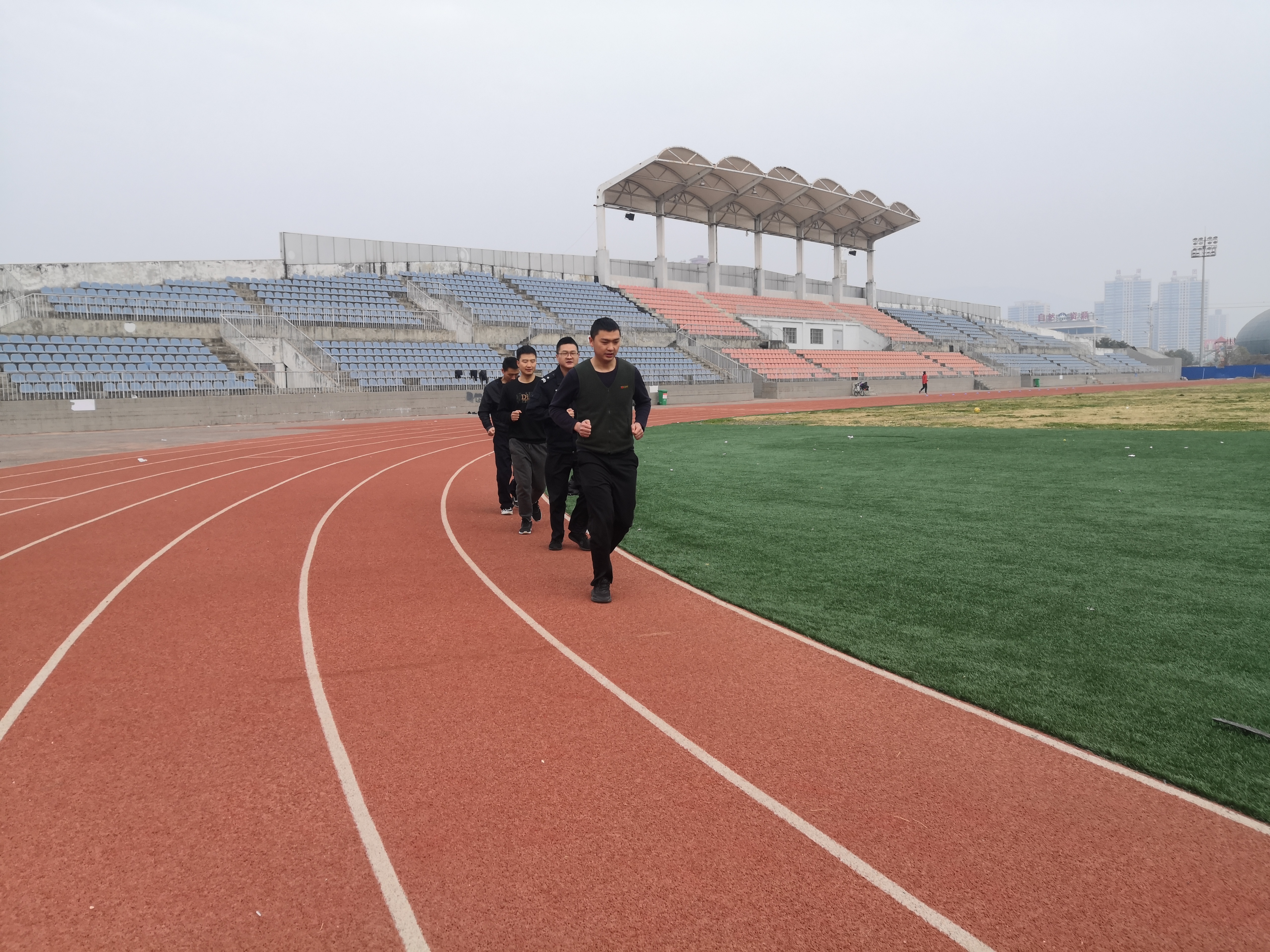 飒！春训练兵强体魄  淬炼铁军蓄新能