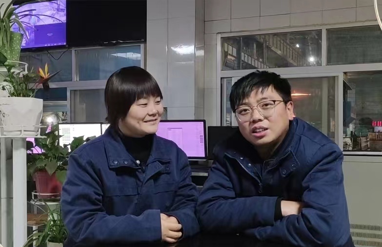 在钢城续写浪漫