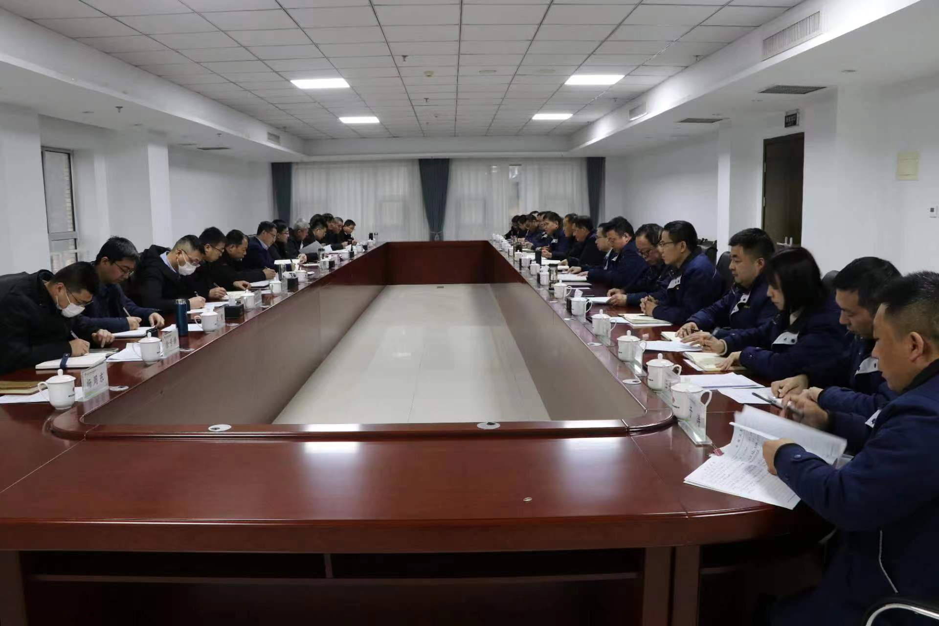 安波带队到陕西大西沟矿业公司交流座谈