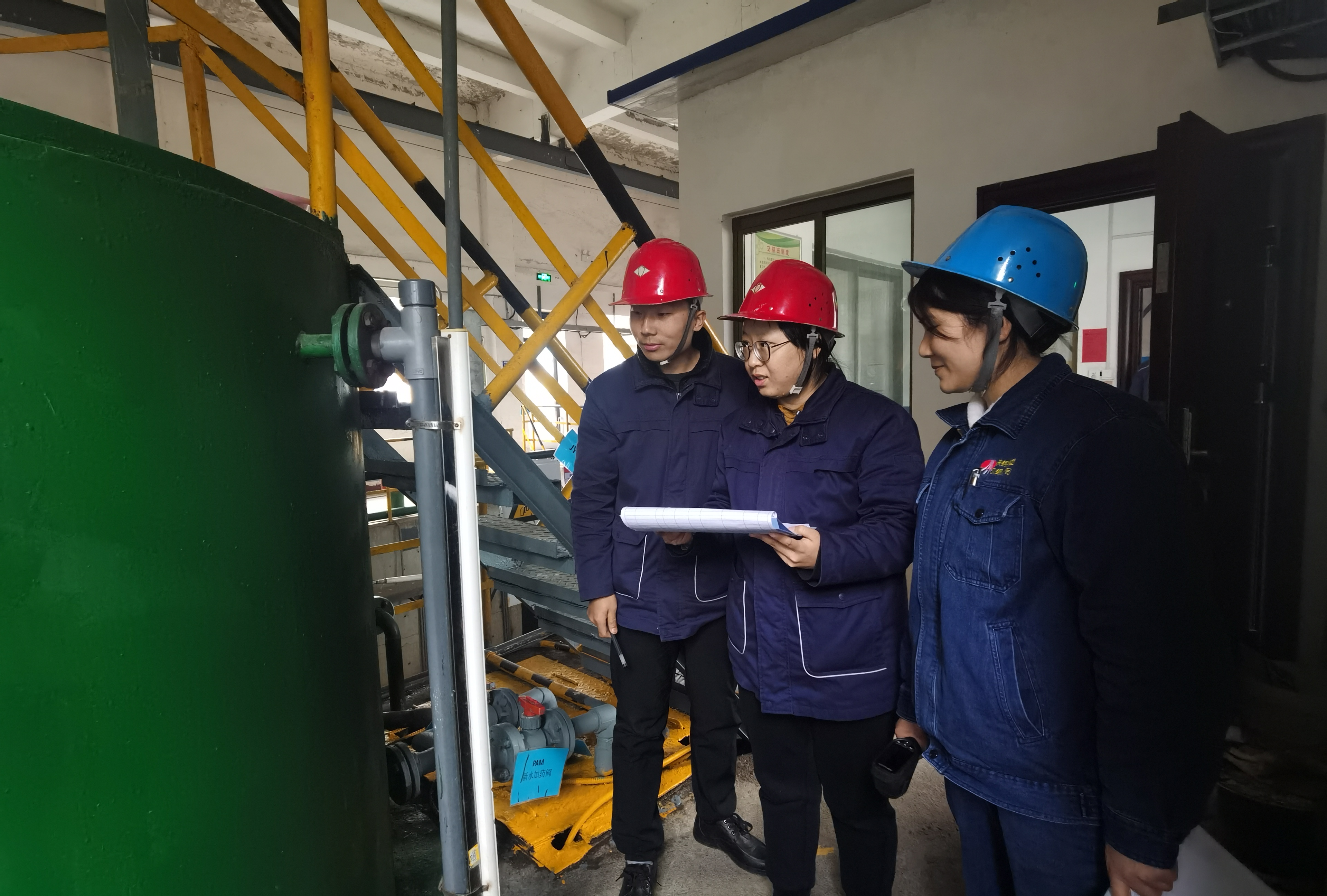 我们绘绿守绿，能源管理“踏春而行”