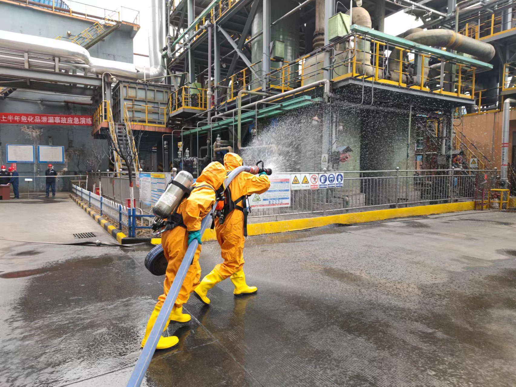“演”为“练” “演”为“战”！一场突发应急演练在汉钢公司上演