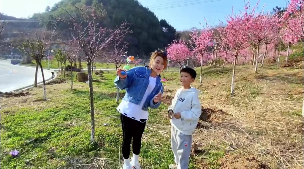 花开锦绣春草绿 巾帼牵手伴“童”行 —设备管理中心2023年“庆三八”户外踏青活动 花开锦绣春草绿 巾帼牵手伴“童”行 —设备管理中心2023年“庆三八”户外踏青活动