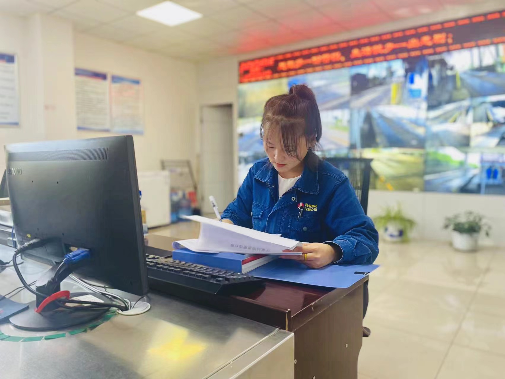 三月，钢城因“她”而美丽