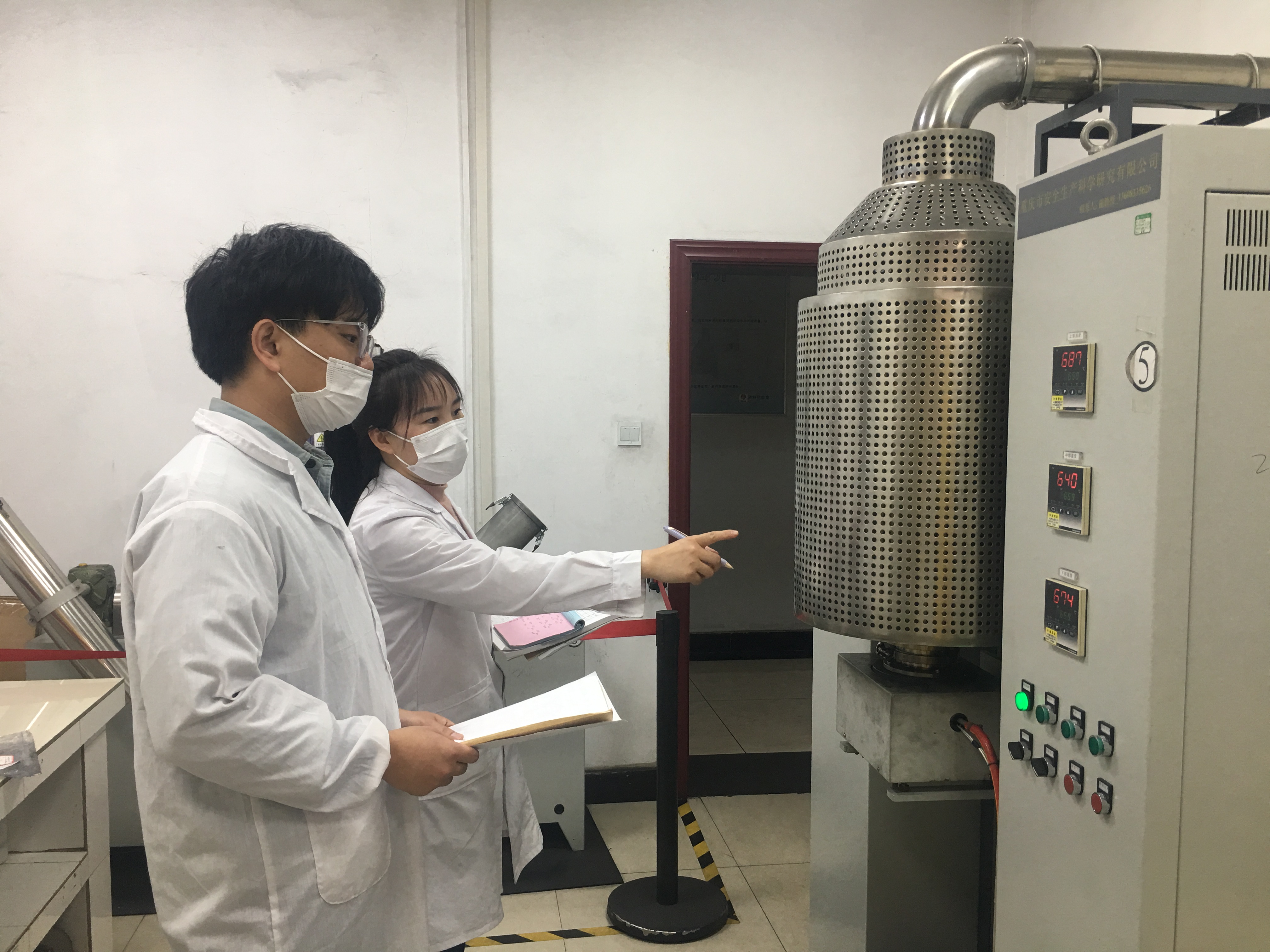 将奋斗作为青春最“亮丽”的底色 将奋斗作为青春最“亮丽”的底色