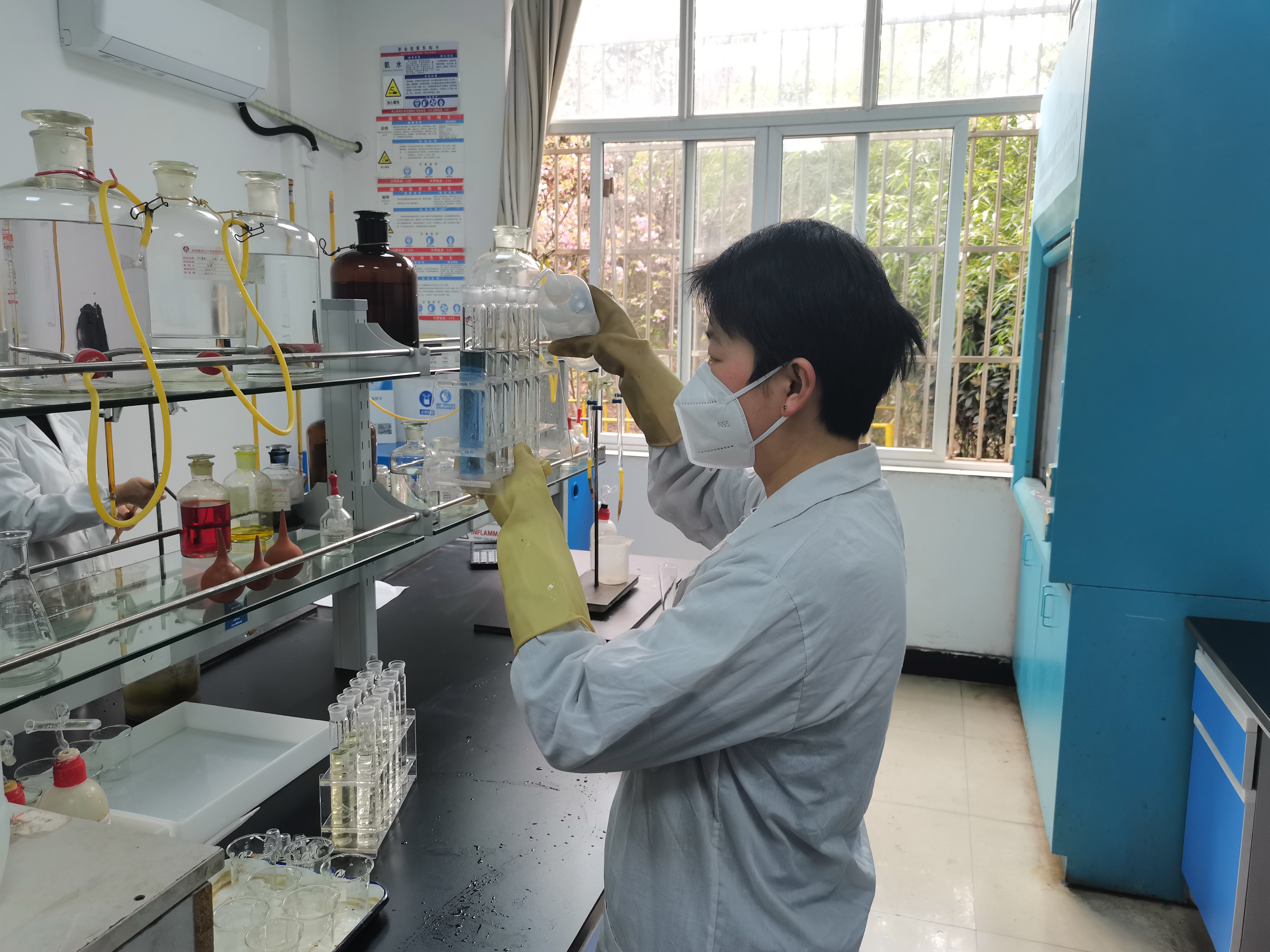 细算“一分钱”，过好“紧日子”