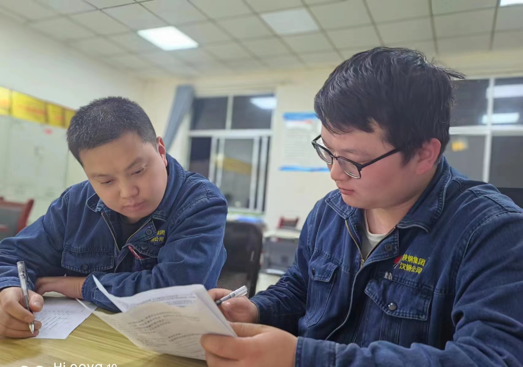 奔跑在现场的“安全守护者” 奔跑在现场的“安全守护者”