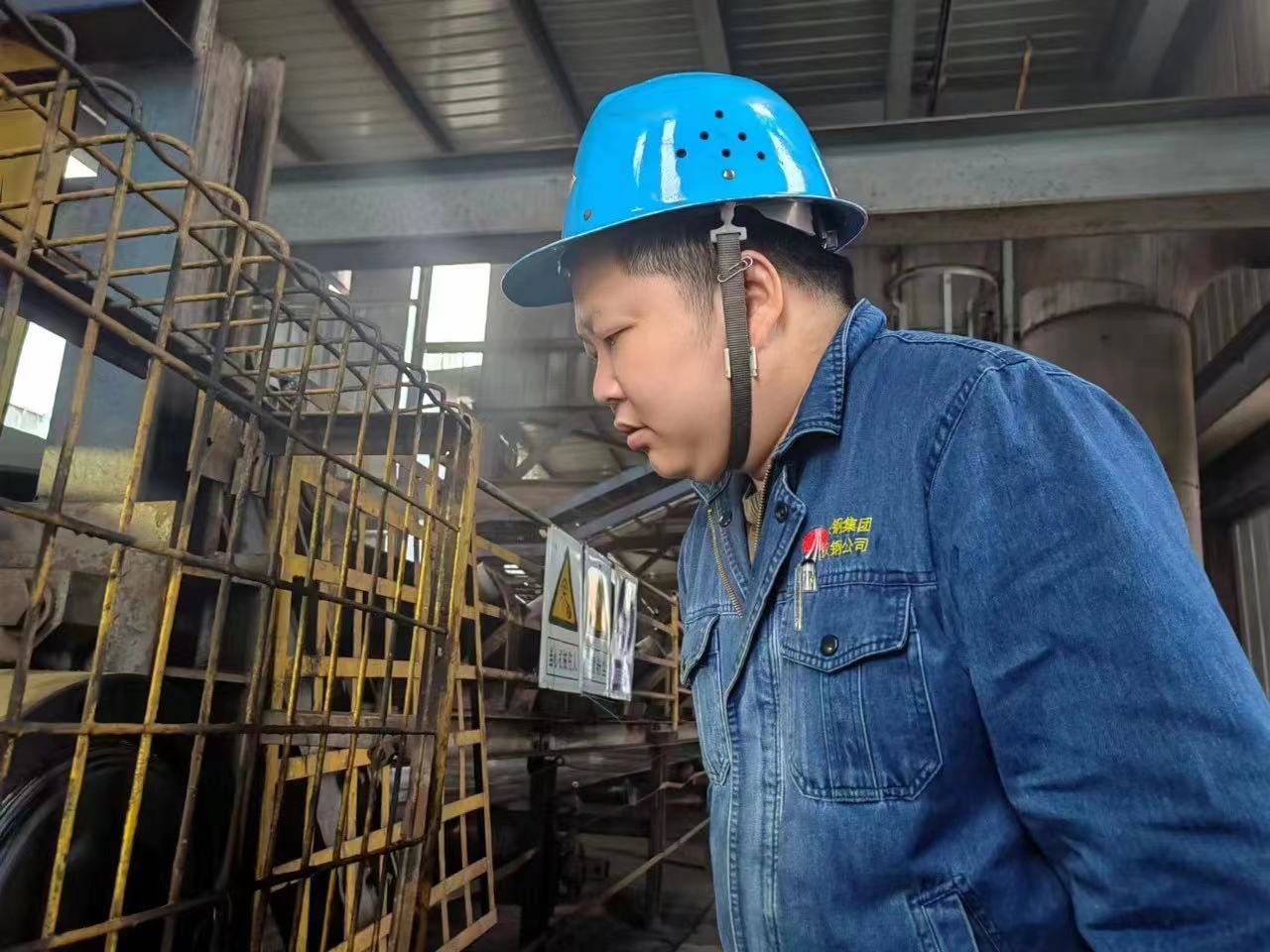 奔跑在现场的“安全守护者” 奔跑在现场的“安全守护者”